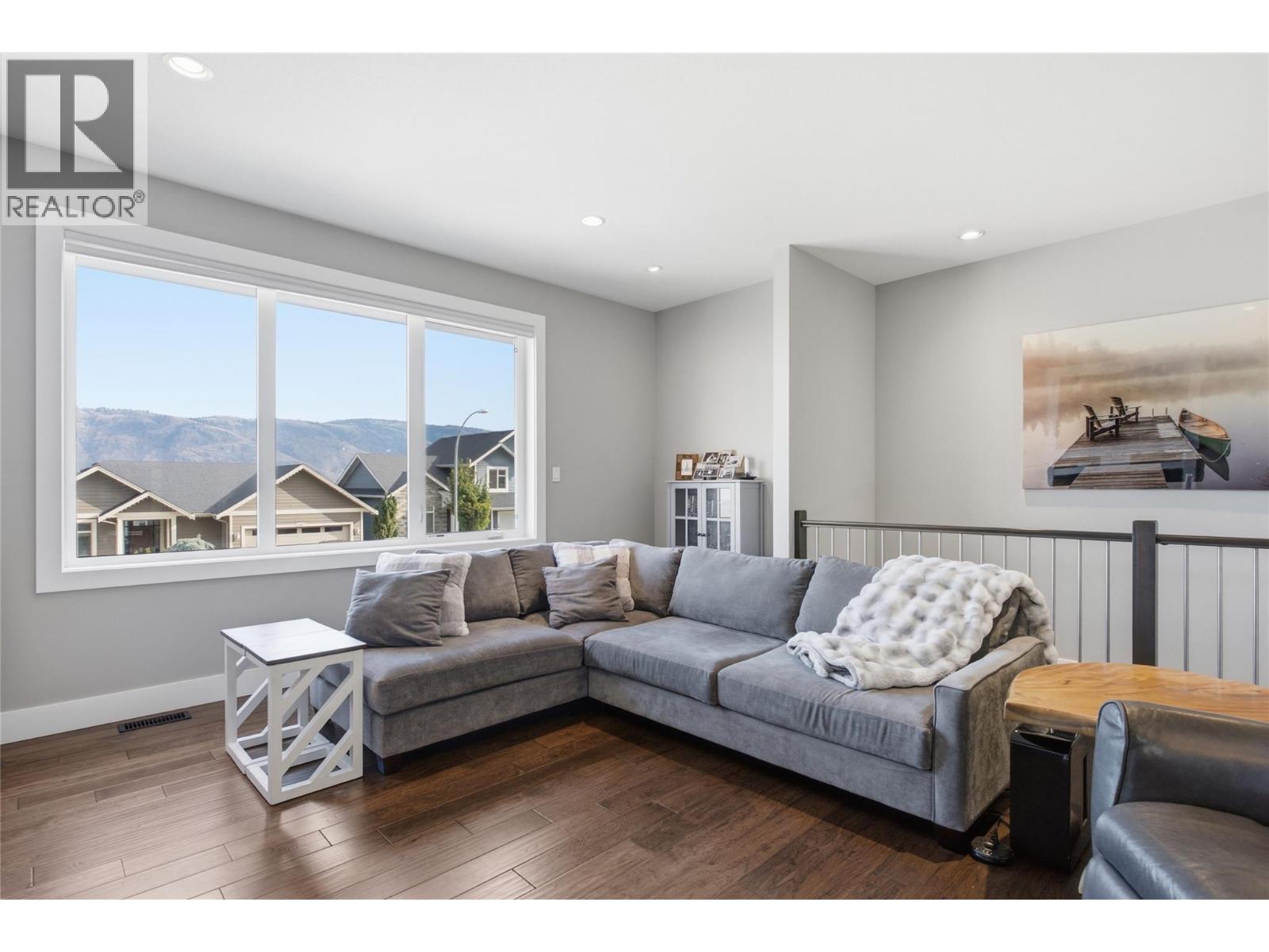 1981 Galore Crescent, Kamloops, British Columbia  V2E 0A7 - Photo 14 - 10399129