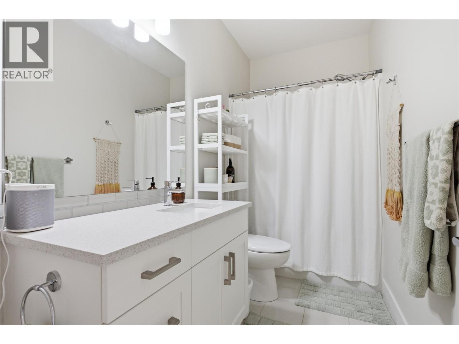 1981 Galore Crescent, Kamloops, British Columbia  V2E 0A7 - Photo 16 - 10399129