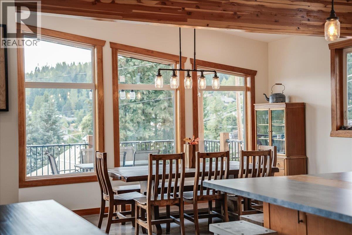 1715a Leroi Avenue, Rossland, British Columbia  V0G 1Y0 - Photo 10 - 10398986
