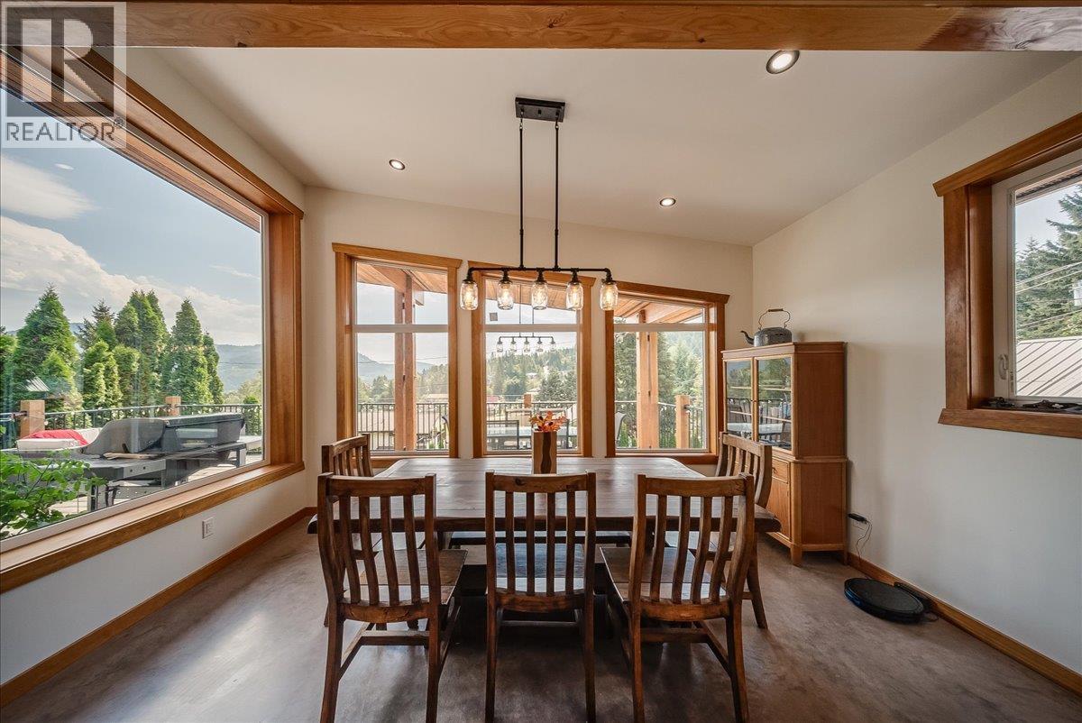 1715a Leroi Avenue, Rossland, British Columbia  V0G 1Y0 - Photo 11 - 10398986
