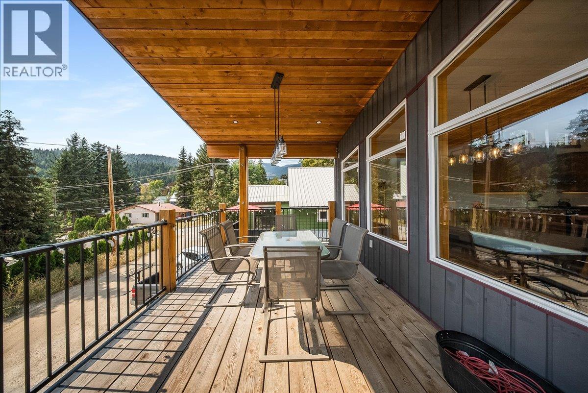 1715a Leroi Avenue, Rossland, British Columbia  V0G 1Y0 - Photo 21 - 10398986
