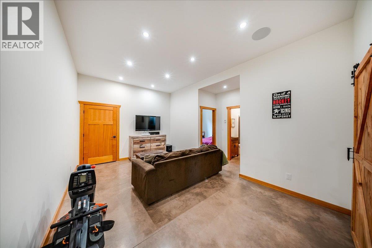 1715a Leroi Avenue, Rossland, British Columbia  V0G 1Y0 - Photo 33 - 10398986