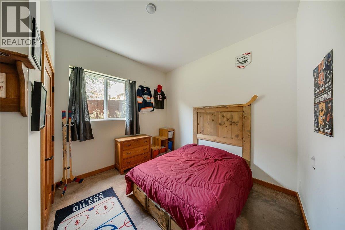 1715a Leroi Avenue, Rossland, British Columbia  V0G 1Y0 - Photo 35 - 10398986
