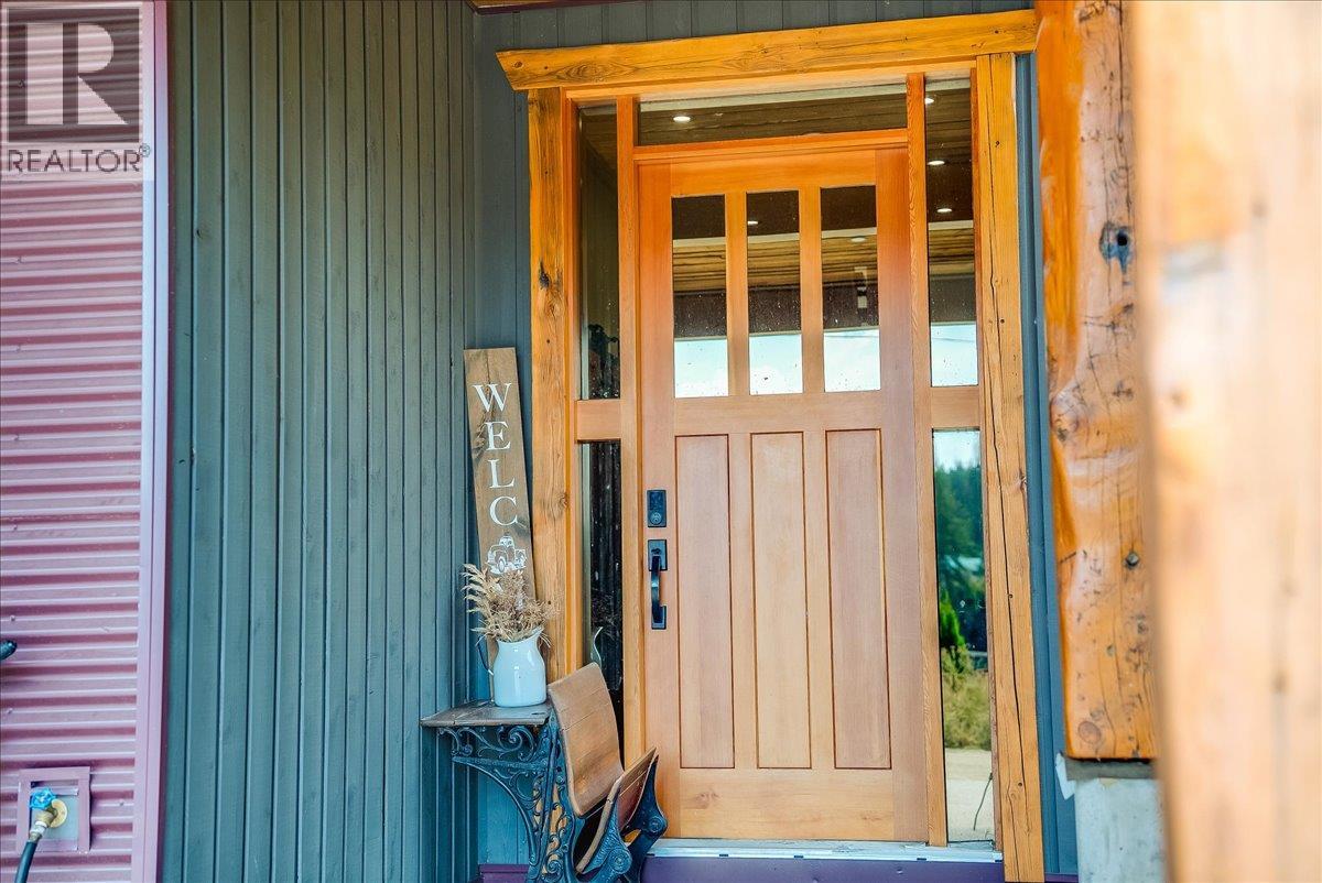 1715a Leroi Avenue, Rossland, British Columbia  V0G 1Y0 - Photo 40 - 10398986