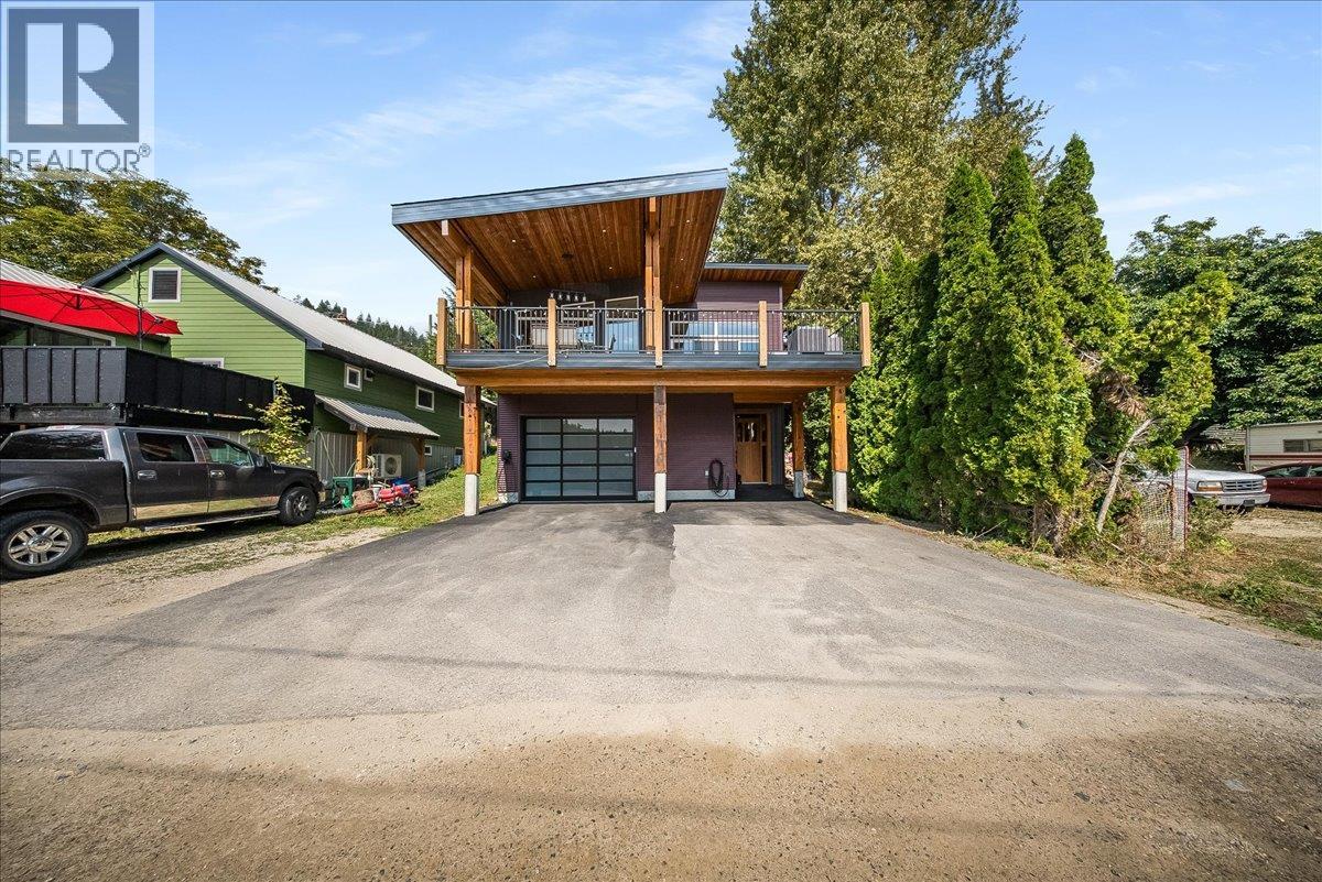 1715a Leroi Avenue, Rossland, British Columbia  V0G 1Y0 - Photo 48 - 10398986