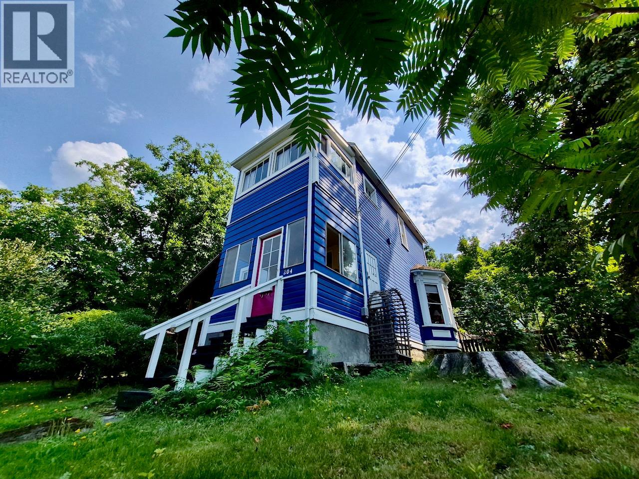 204 Chatham Street, Nelson, British Columbia  V1L 3Y9 - Photo 10 - 10398930