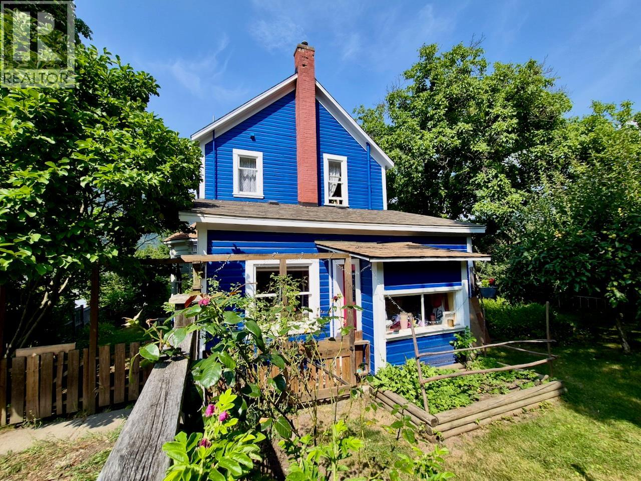 204 Chatham Street, Nelson, British Columbia  V1L 3Y9 - Photo 18 - 10398930