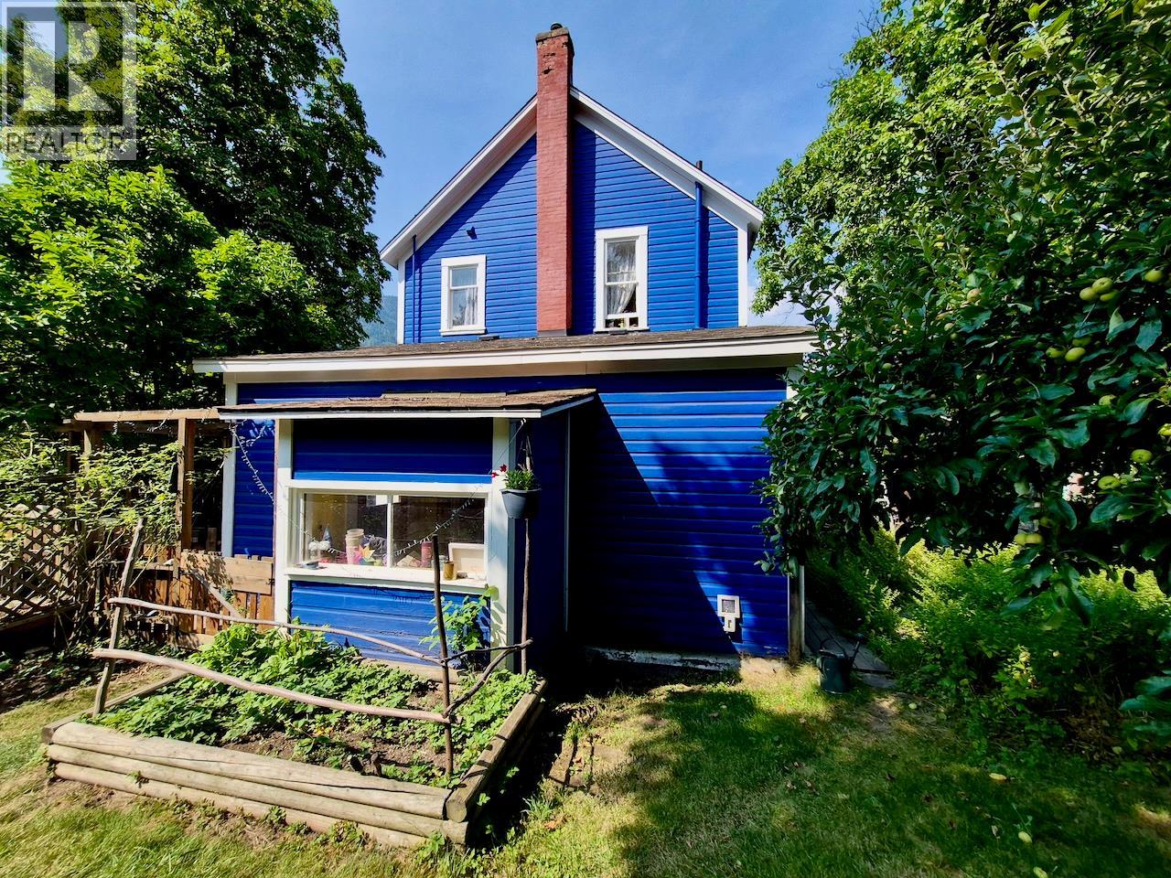 204 Chatham Street, Nelson, British Columbia  V1L 3Y9 - Photo 19 - 10398930