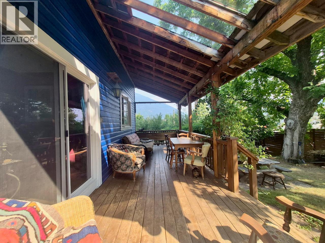 204 Chatham Street, Nelson, British Columbia  V1L 3Y9 - Photo 41 - 10398930
