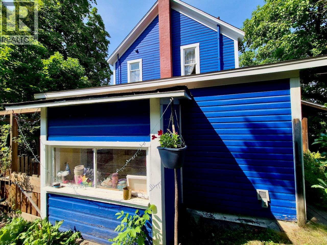 204 Chatham Street, Nelson, British Columbia  V1L 3Y9 - Photo 88 - 10398930