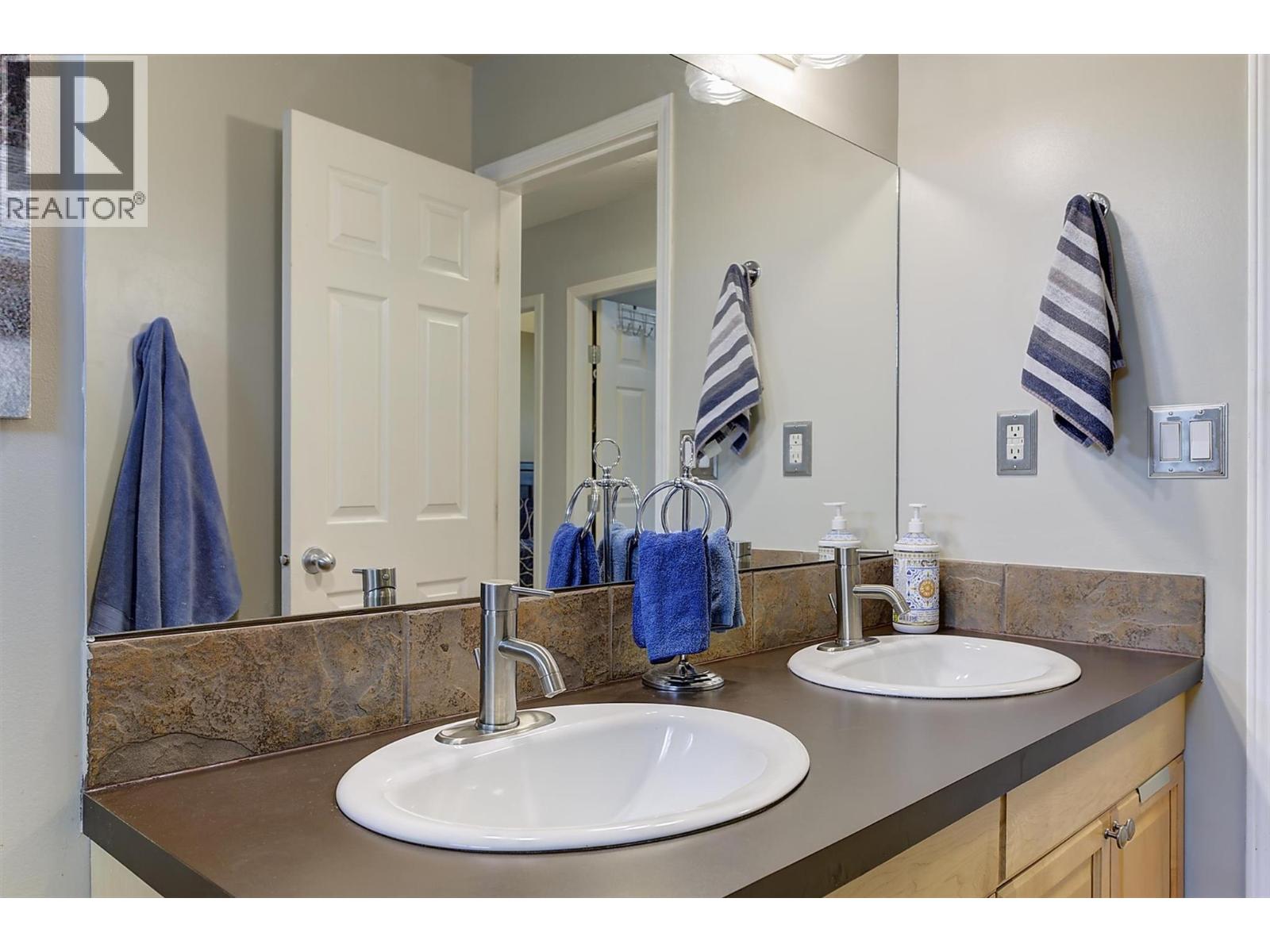 160 Leo Road, Kelowna, British Columbia  V1X 1E8 - Photo 27 - 10399180