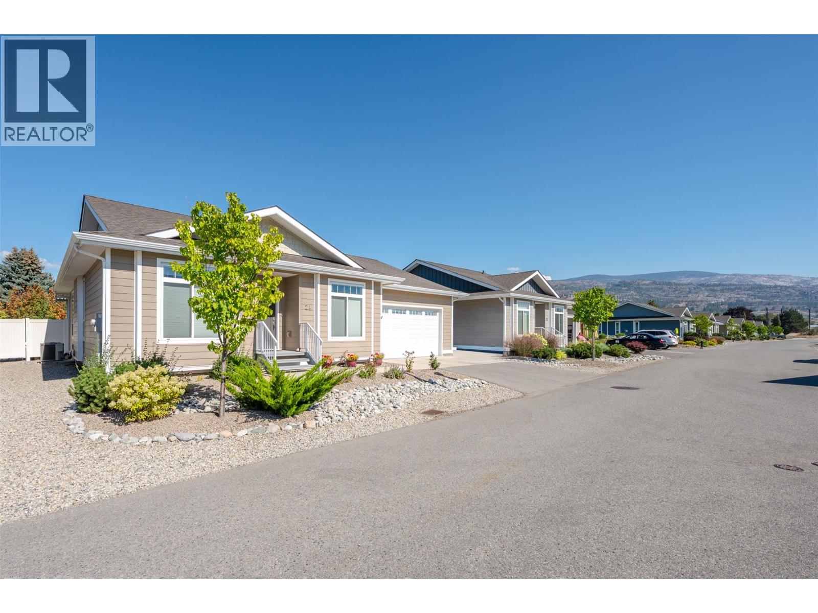 351 Warren Avenue W Unit# 24, Penticton, British Columbia  V2A 3N2 - Photo 2 - 10399175