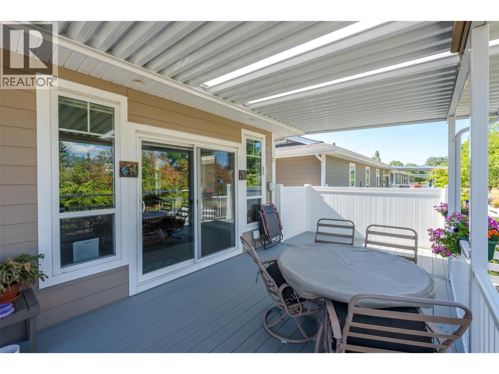 351 Warren Avenue W Unit# 24, Penticton, British Columbia  V2A 3N2 - Photo 35 - 10399175