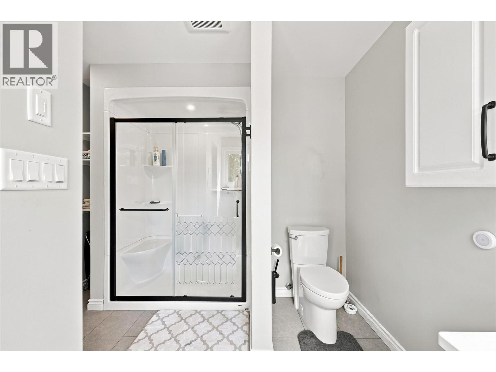 510 Huxley Place, Kamloops, British Columbia  V2B 5E5 - Photo 19 - 10398922