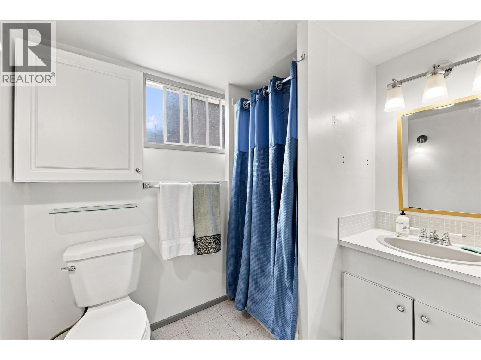 510 Huxley Place, Kamloops, British Columbia  V2B 5E5 - Photo 30 - 10398922
