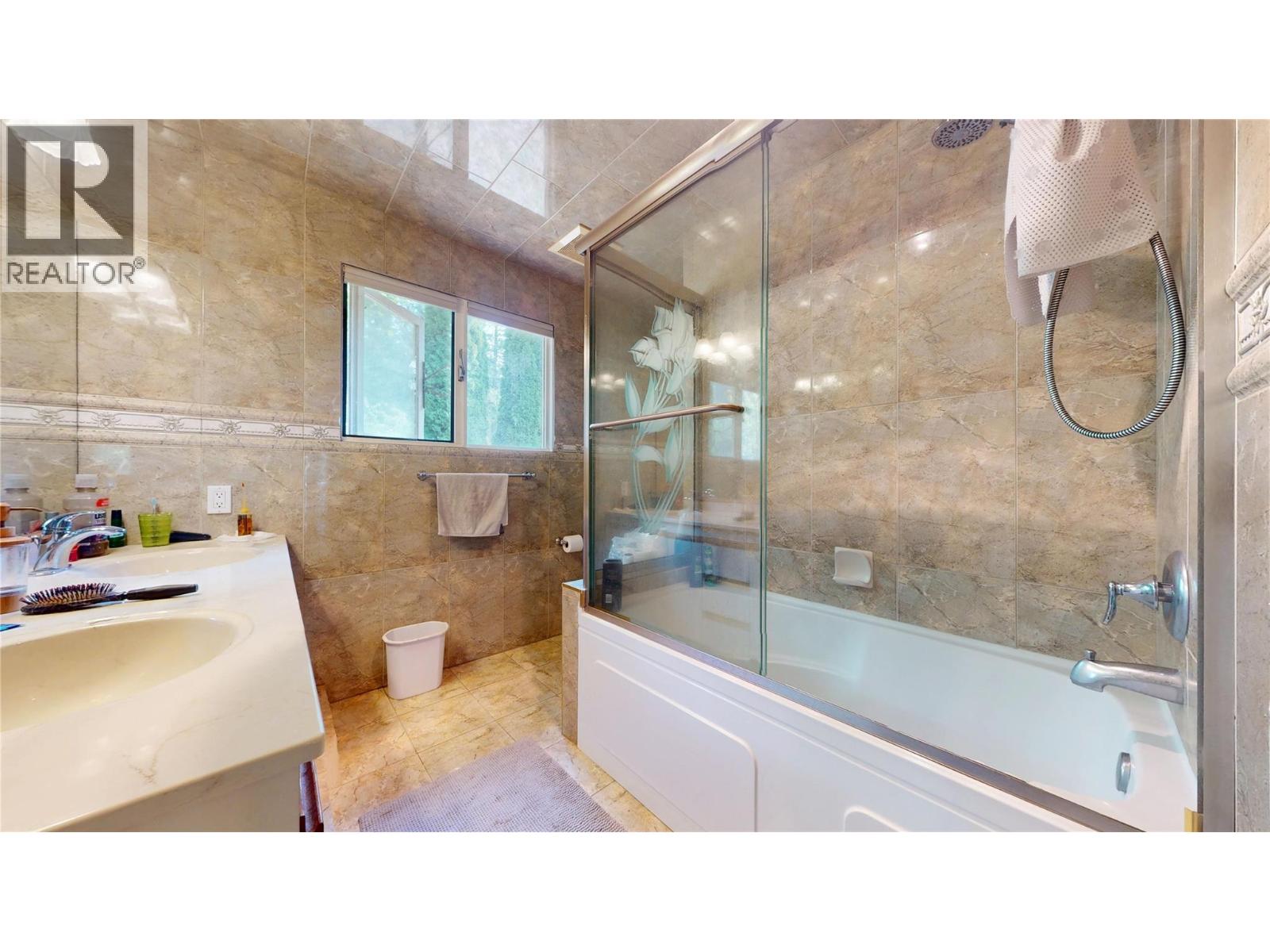 1270 Fox Tree Road, Lister, British Columbia  V0B 1G2 - Photo 23 - 10398681