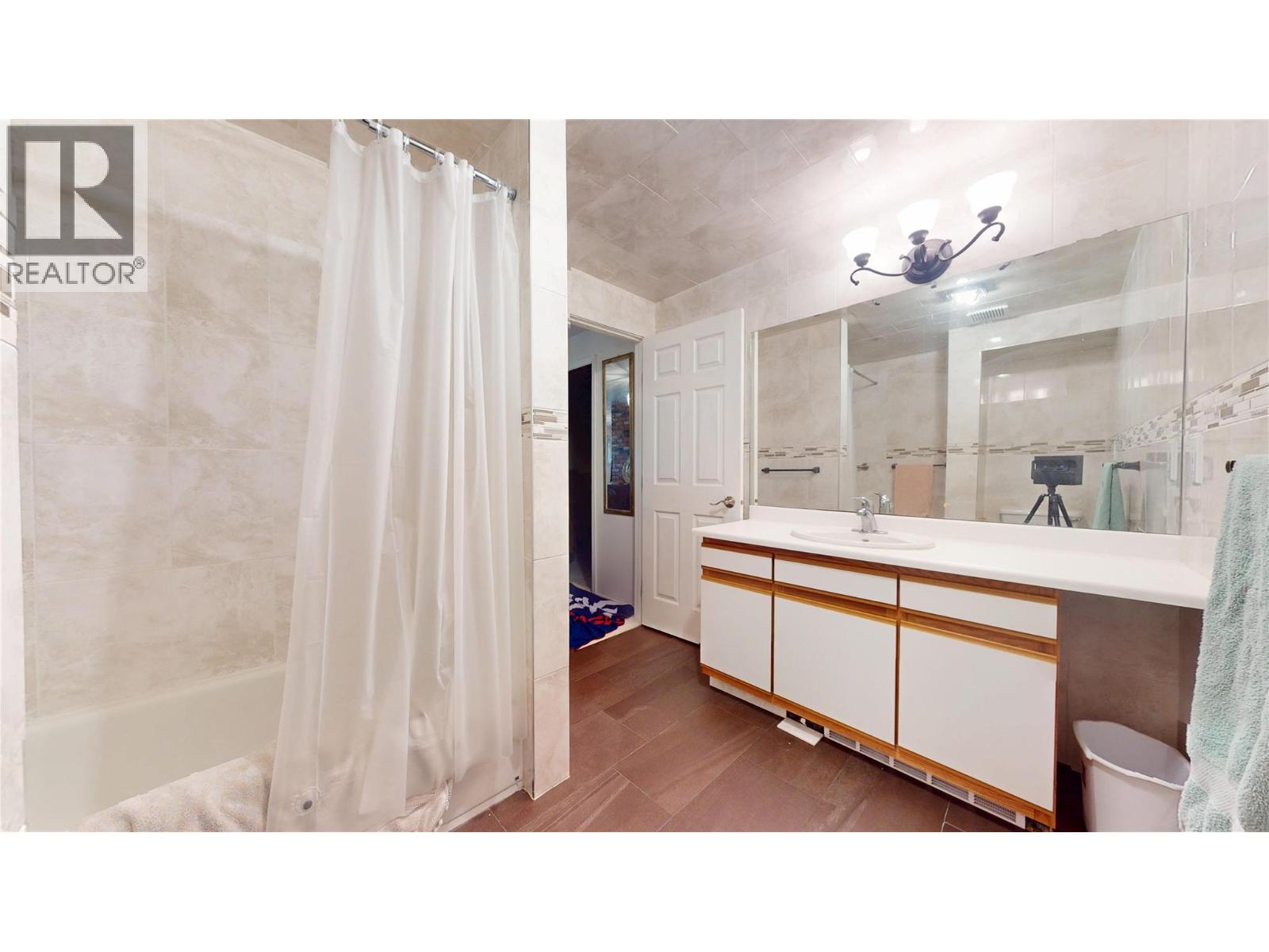 1270 Fox Tree Road, Lister, British Columbia  V0B 1G2 - Photo 32 - 10398681