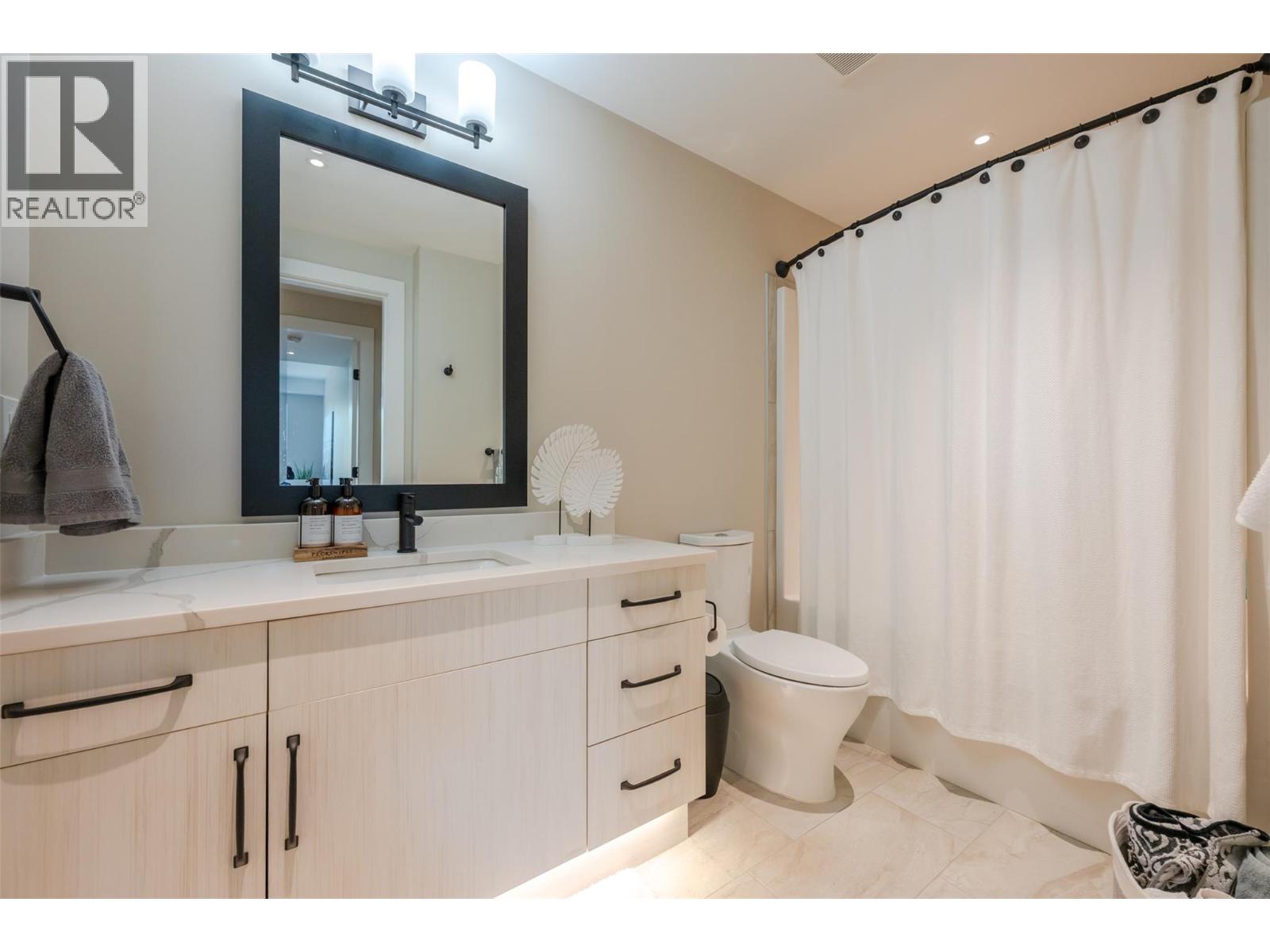 110 Elllis Street Unit# 401, Penticton, British Columbia  V2A 4L5 - Photo 25 - 10399185
