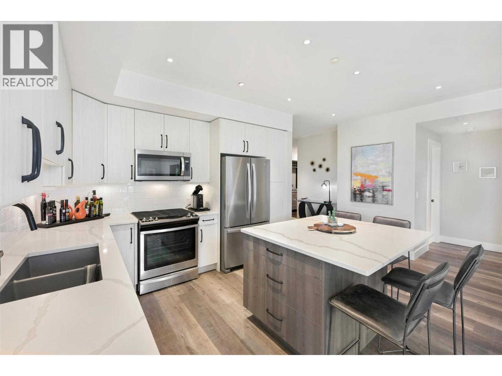 110 Elllis Street Unit# 401, Penticton, British Columbia  V2A 4L5 - Photo 6 - 10399185