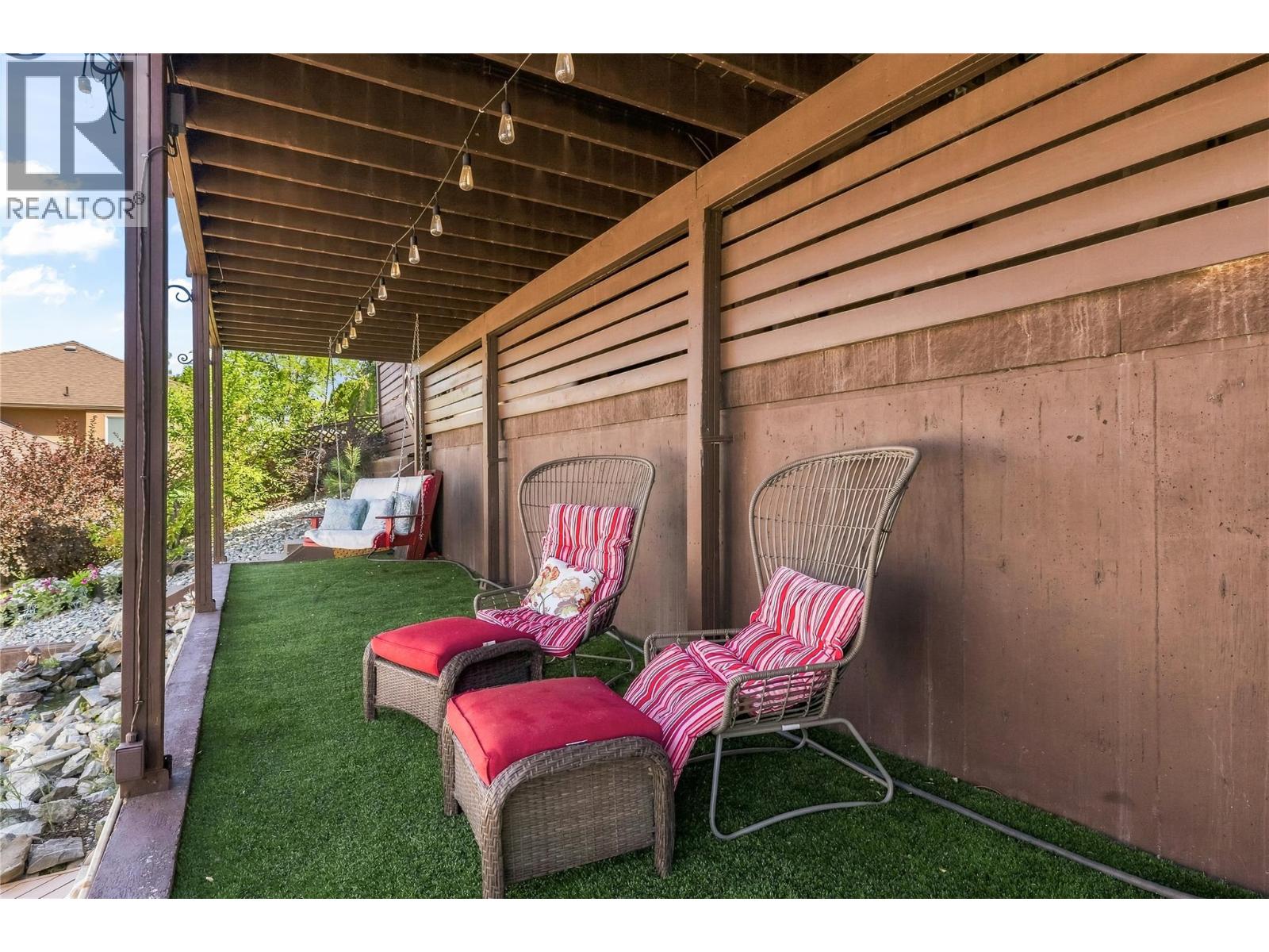 825 Toovey Road, Kelowna, British Columbia  V1X 6P9 - Photo 37 - 10399116