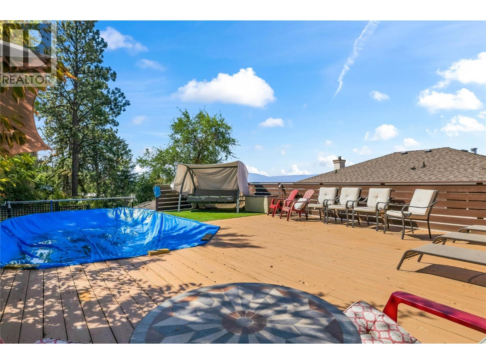 825 Toovey Road, Kelowna, British Columbia  V1X 6P9 - Photo 41 - 10399116