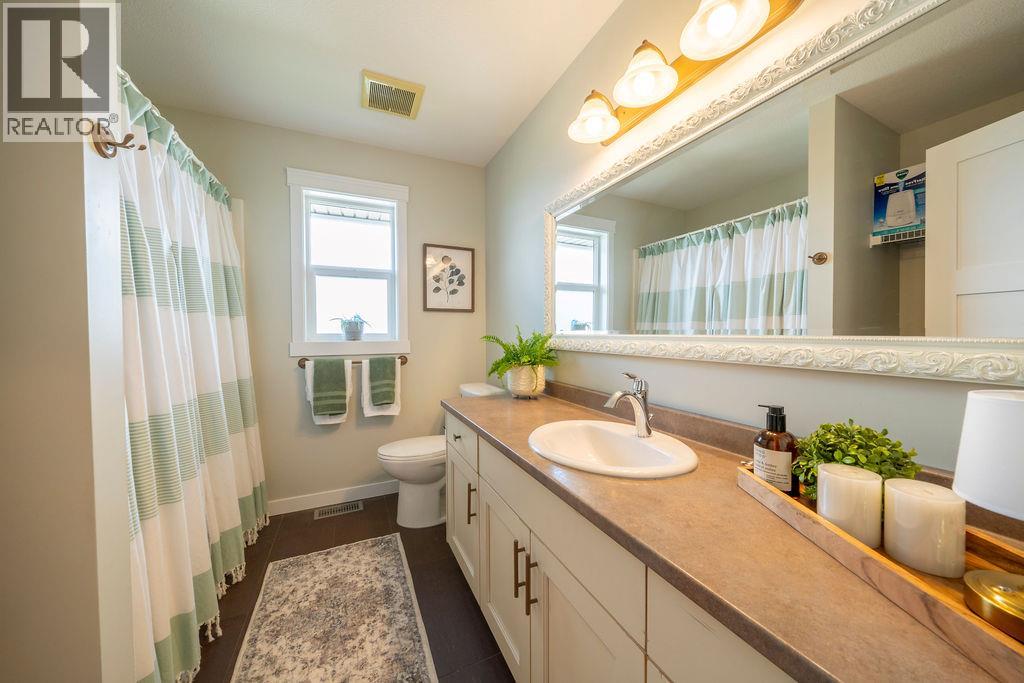 2266 Linfield Drive, Kamloops, British Columbia  V1S 0B8 - Photo 29 - 10399003