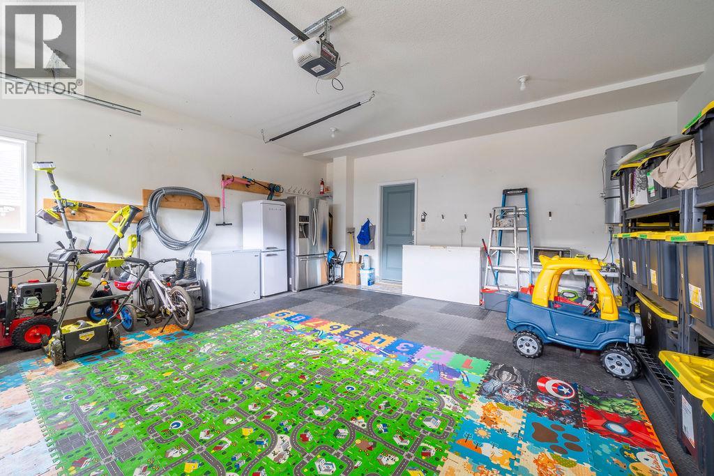 2266 Linfield Drive, Kamloops, British Columbia  V1S 0B8 - Photo 41 - 10399003