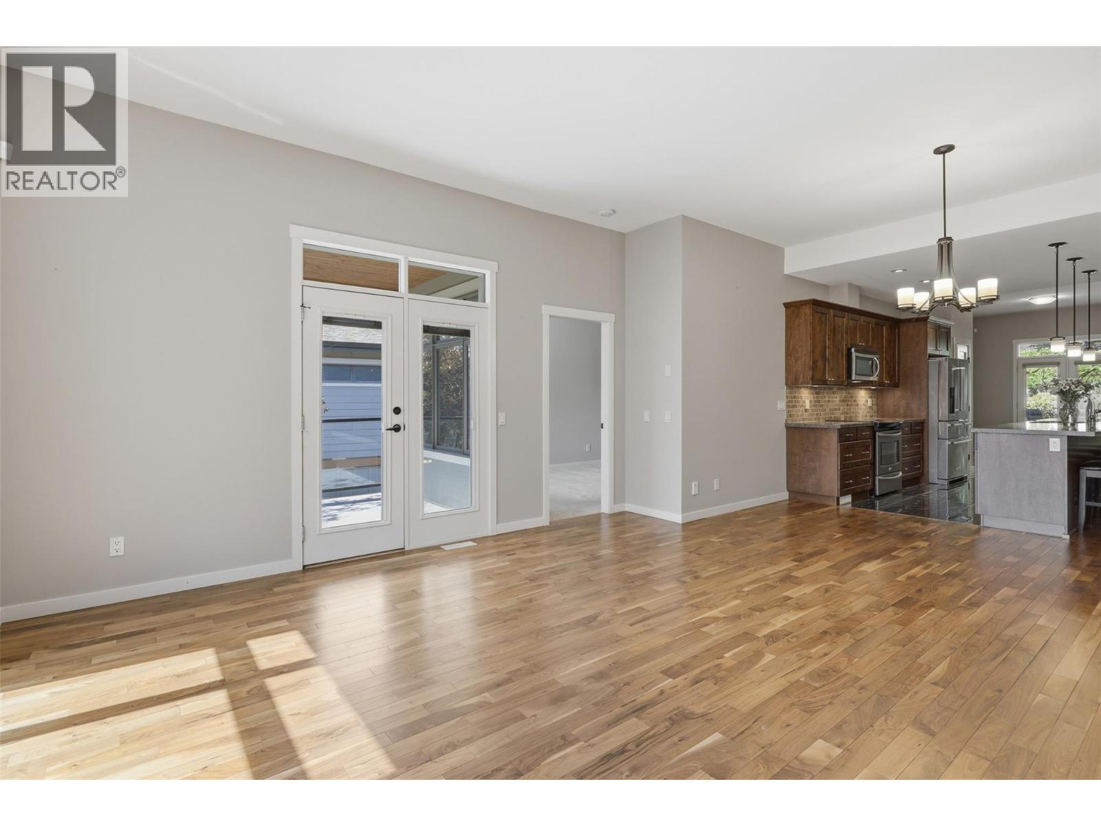 1637 Golf Ridge Way, Kamloops, British Columbia  V2H 0A5 - Photo 17 - 10398917