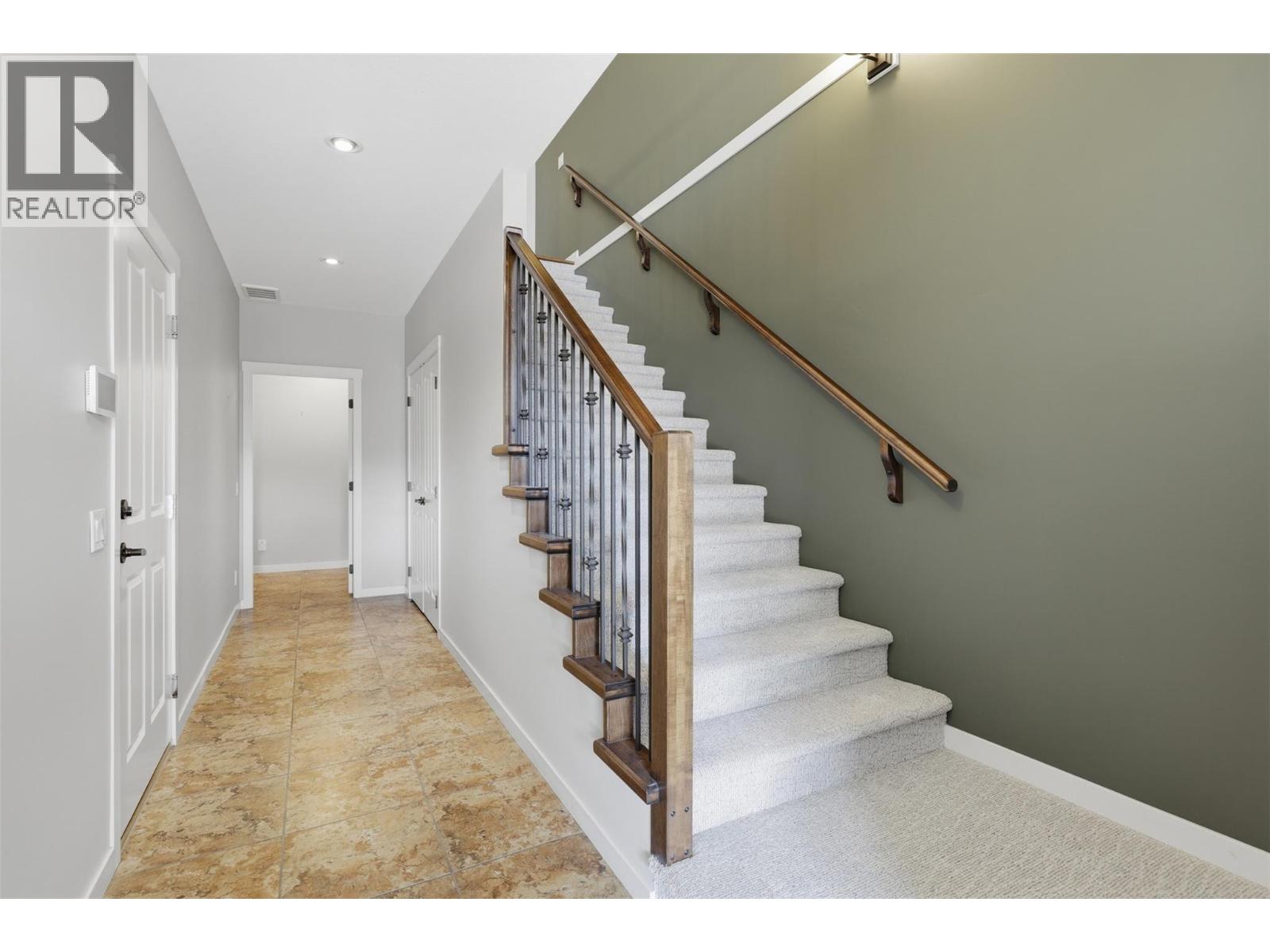 1637 Golf Ridge Way, Kamloops, British Columbia  V2H 0A5 - Photo 39 - 10398917