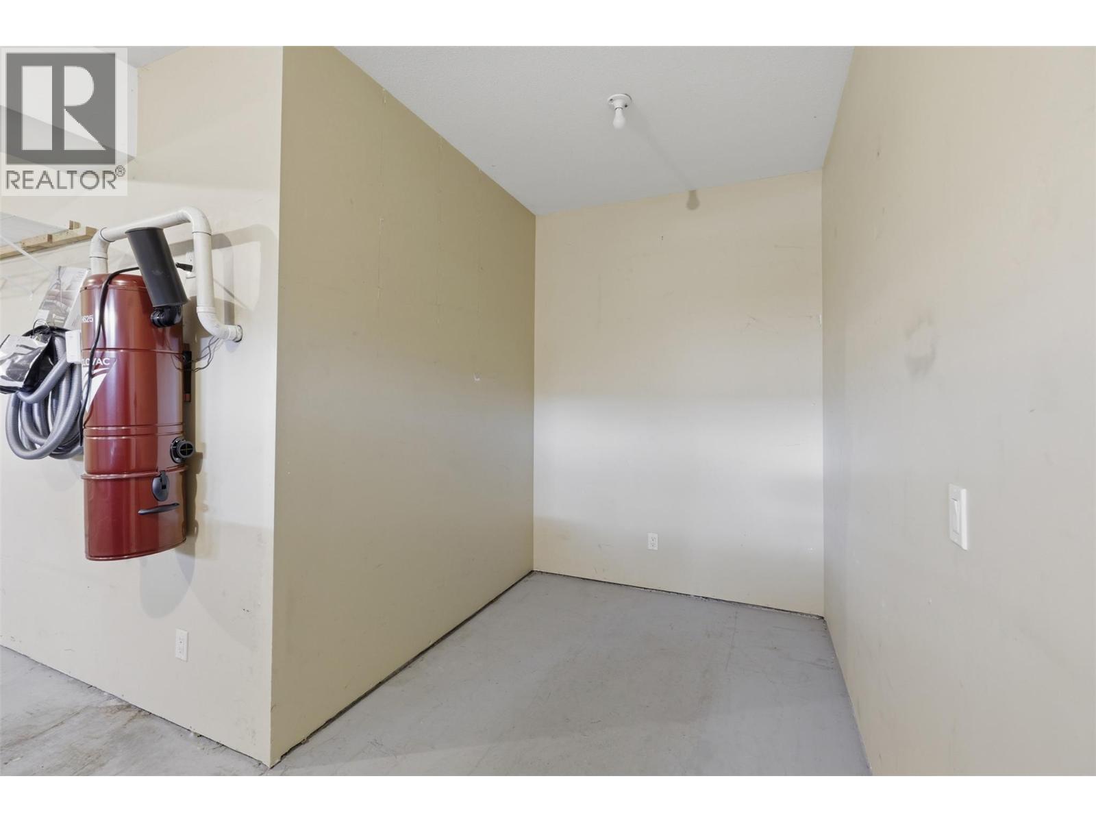 1637 Golf Ridge Way, Kamloops, British Columbia  V2H 0A5 - Photo 48 - 10398917