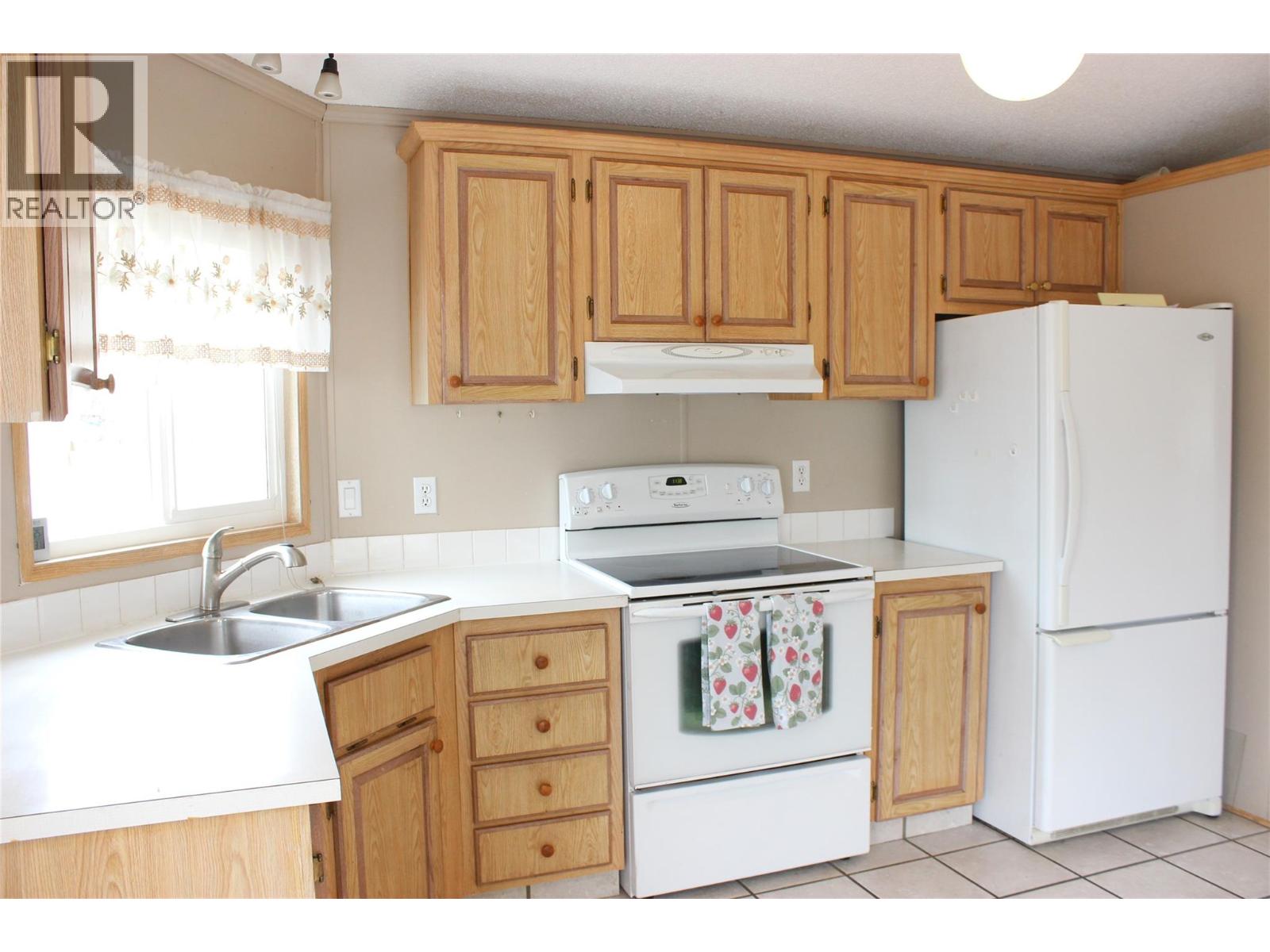 1440 Ord Road Unit# 17, Kamloops, British Columbia  V2B 8P9 - Photo 4 - 10399196