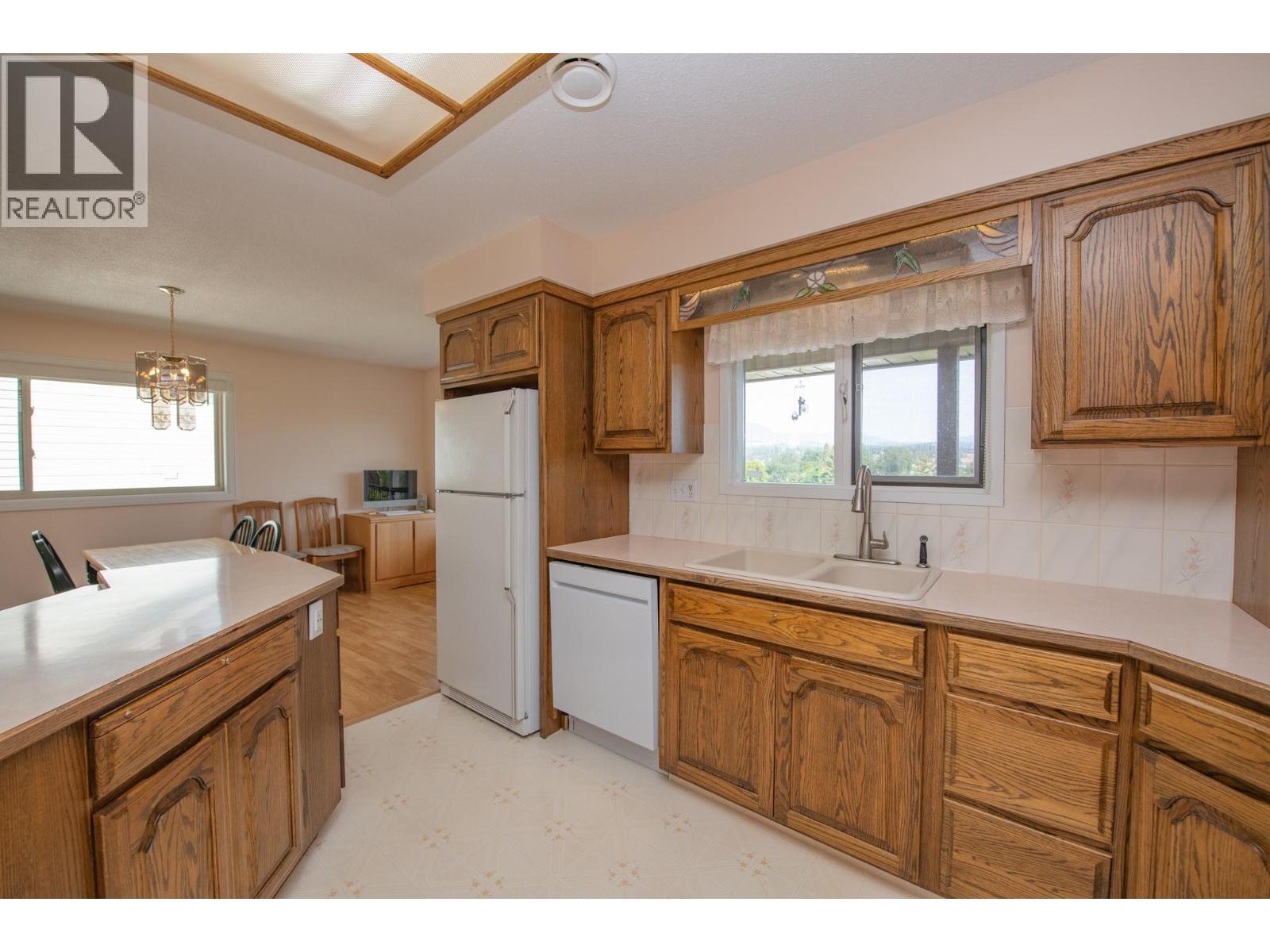 2650 Catherine Crescent, Armstrong, British Columbia  V4Y 0B4 - Photo 9 - 10398933