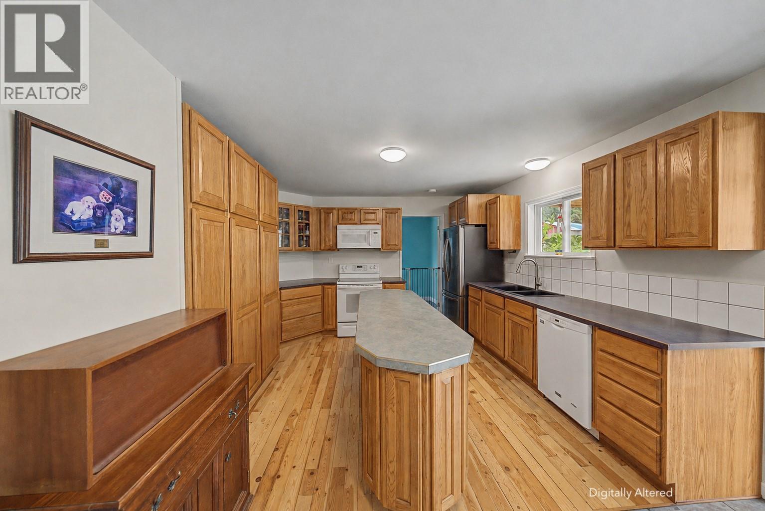 1167 Highway 3, Princeton, British Columbia  V0X 1W0 - Photo 13 - 10399027