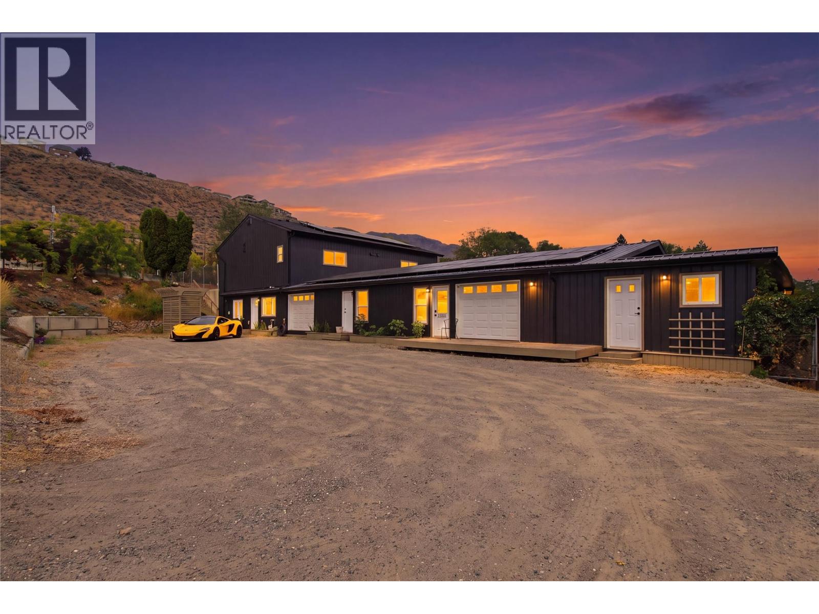 760 Yates Road, Kamloops, British Columbia  V2B 6C9 - Photo 1 - 10398751
