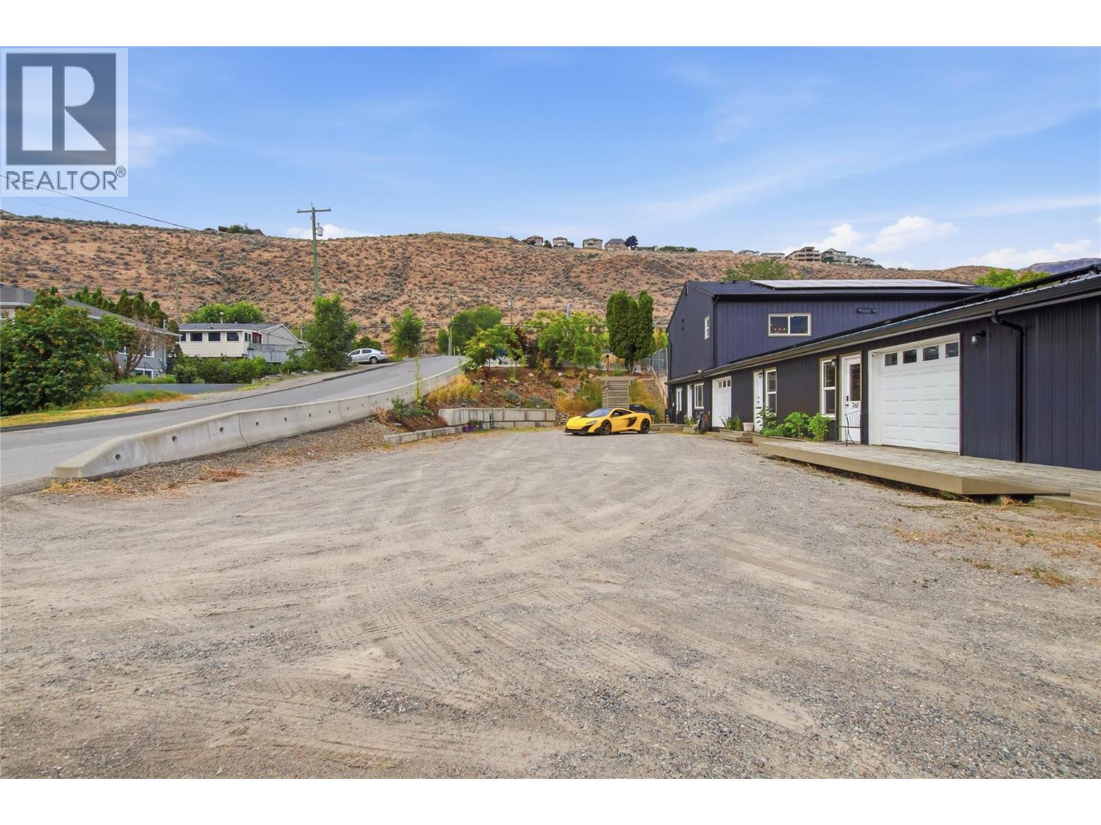 760 Yates Road, Kamloops, British Columbia  V2B 6C9 - Photo 2 - 10398751