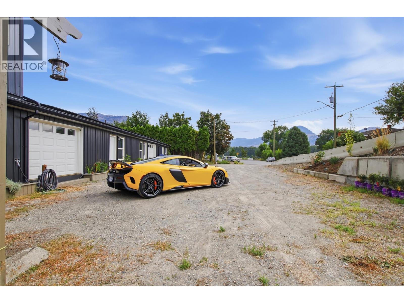 760 Yates Road, Kamloops, British Columbia  V2B 6C9 - Photo 3 - 10398751
