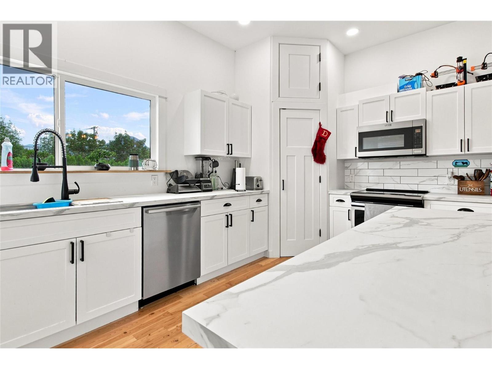 760 Yates Road, Kamloops, British Columbia  V2B 6C9 - Photo 71 - 10398751
