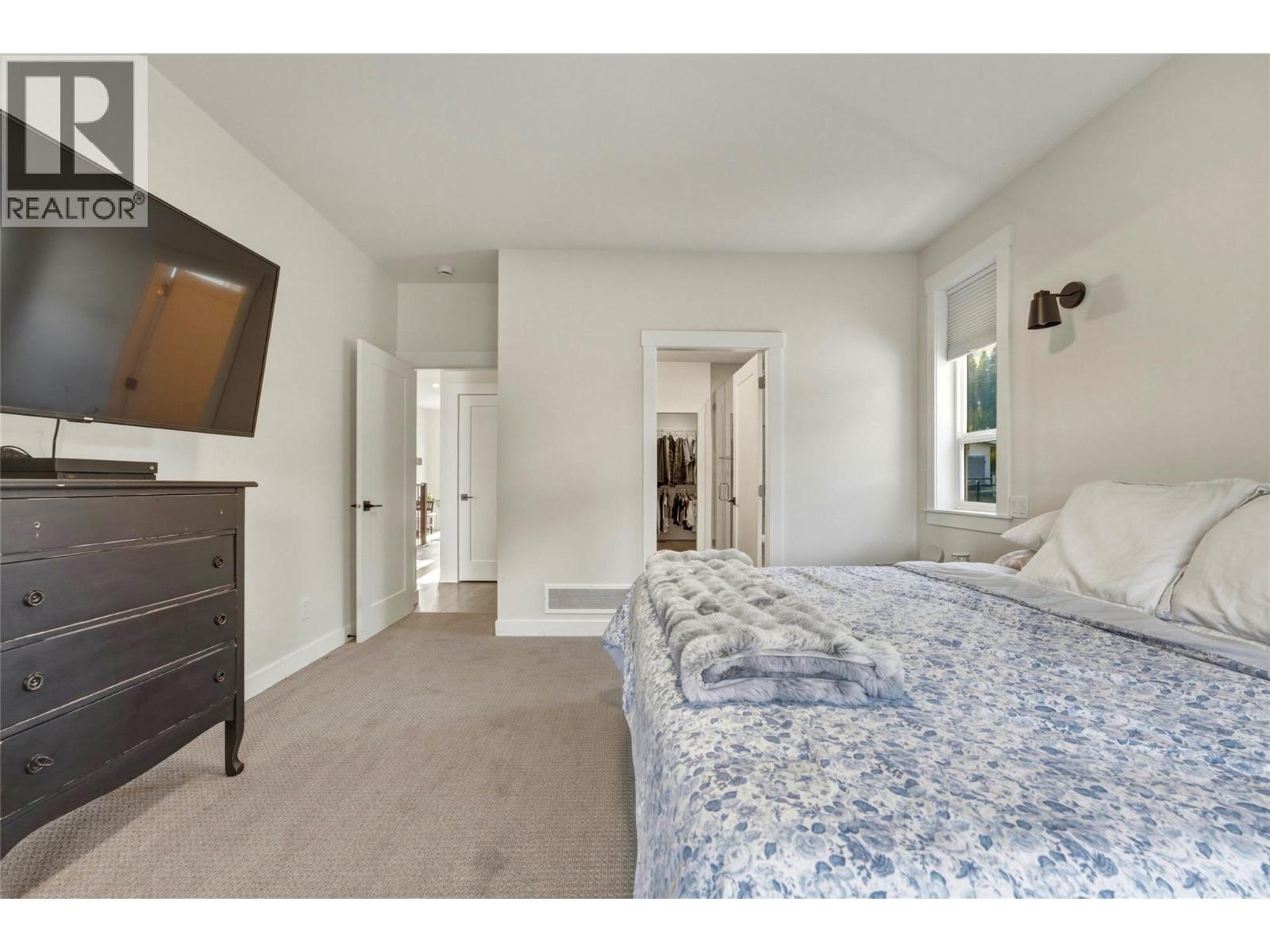 5531 6 Highway, Coldstream, British Columbia  V1B 3E2 - Photo 33 - 10399200