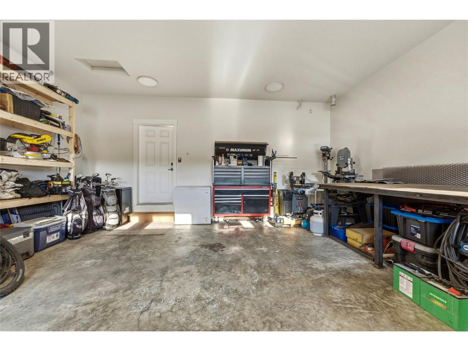 5531 6 Highway, Coldstream, British Columbia  V1B 3E2 - Photo 43 - 10399200