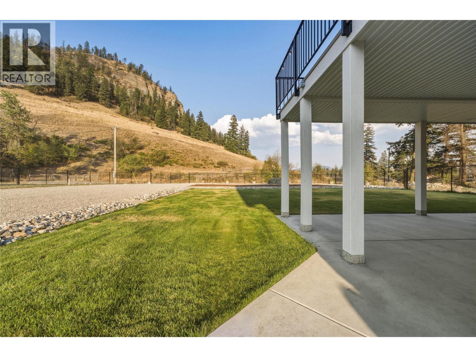 5531 6 Highway, Coldstream, British Columbia  V1B 3E2 - Photo 66 - 10399200