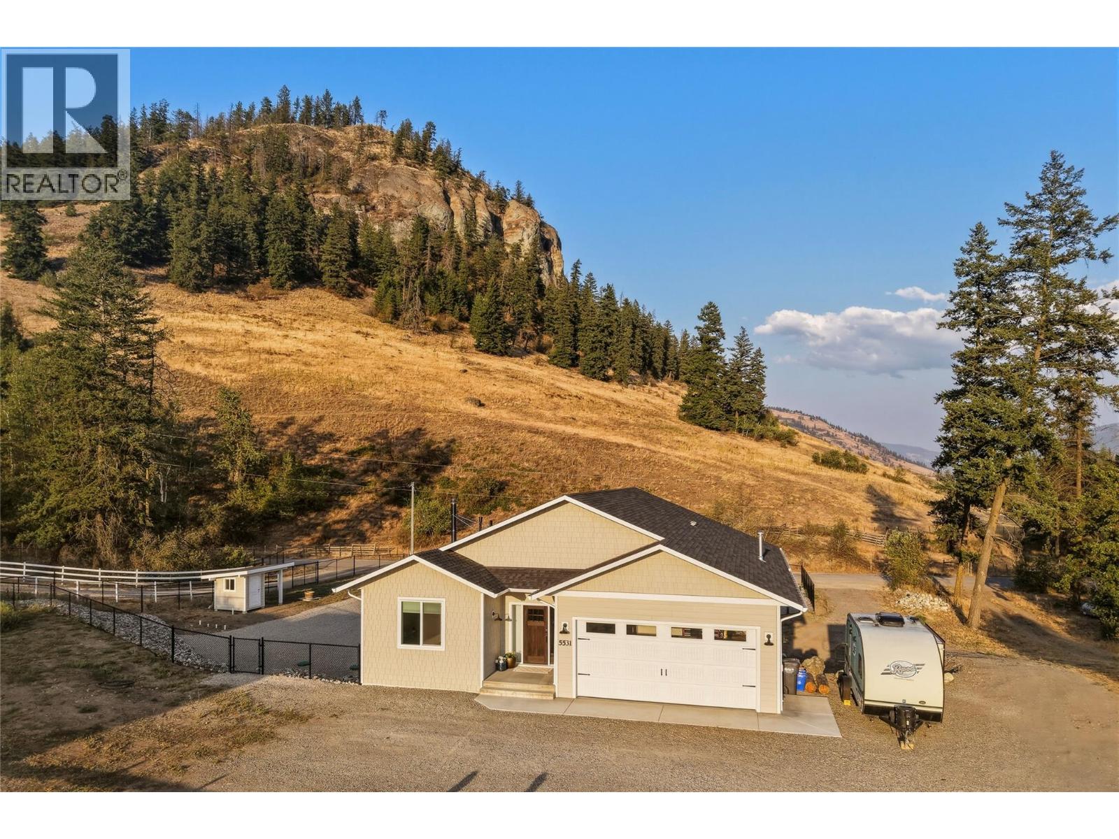 5531 6 Highway, Coldstream, British Columbia  V1B 3E2 - Photo 71 - 10399200