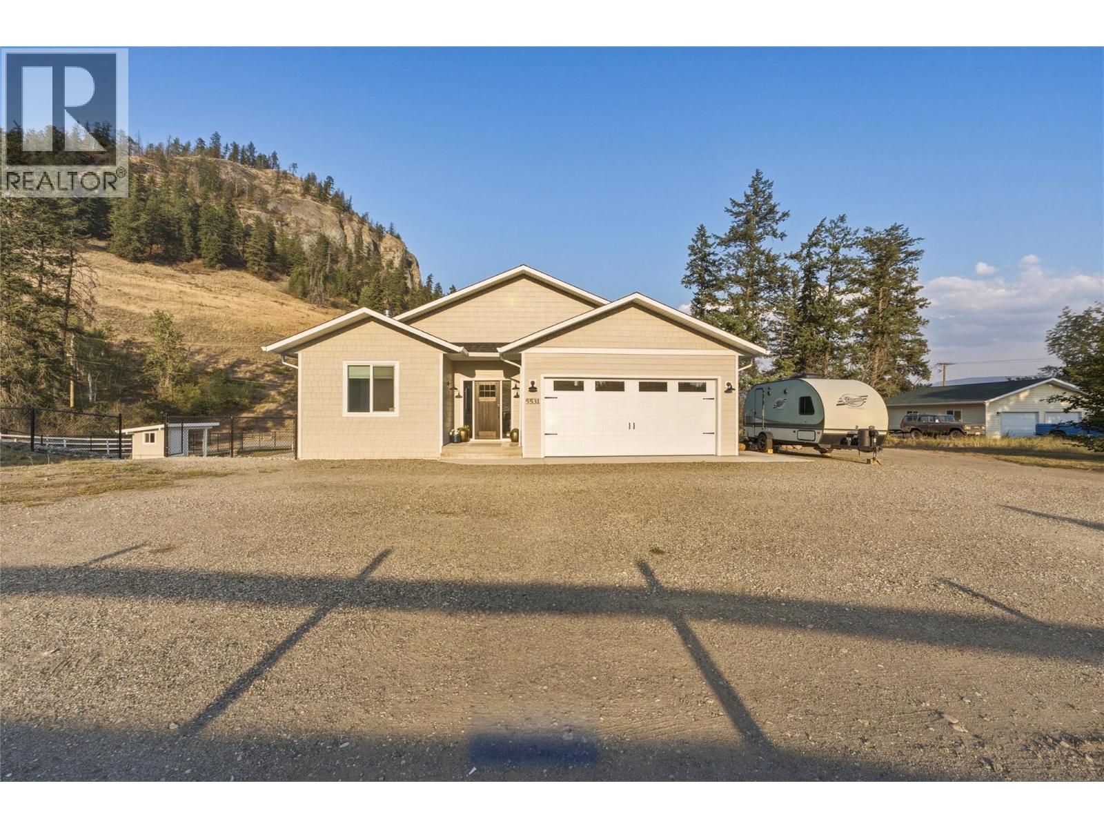 5531 6 Highway, Coldstream, British Columbia  V1B 3E2 - Photo 80 - 10399200