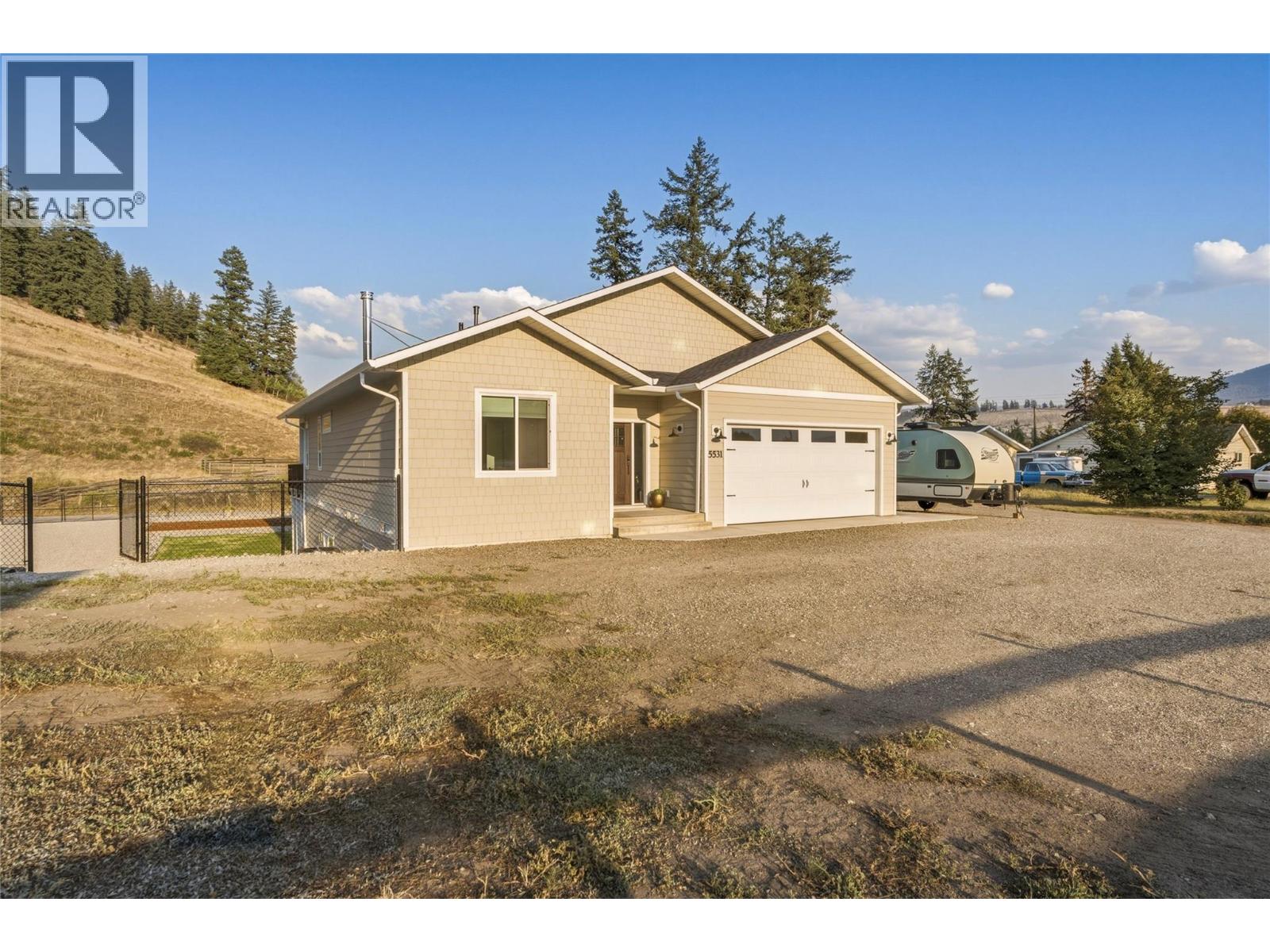 5531 6 Highway, Coldstream, British Columbia  V1B 3E2 - Photo 82 - 10399200