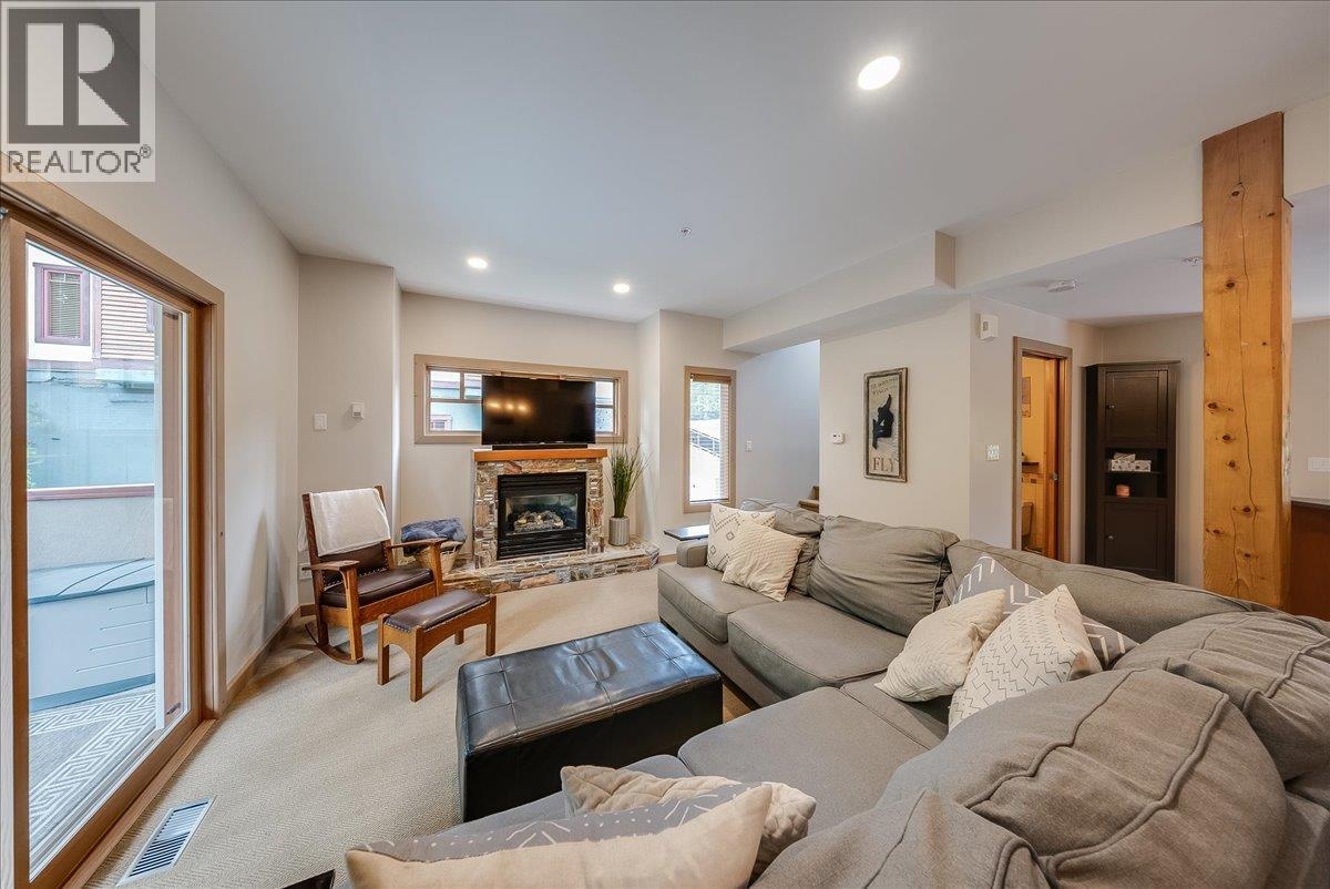 1003 Mountain View Road Unit# E, Rossland, British Columbia  V0G 1Y0 - Photo 13 - 10399205
