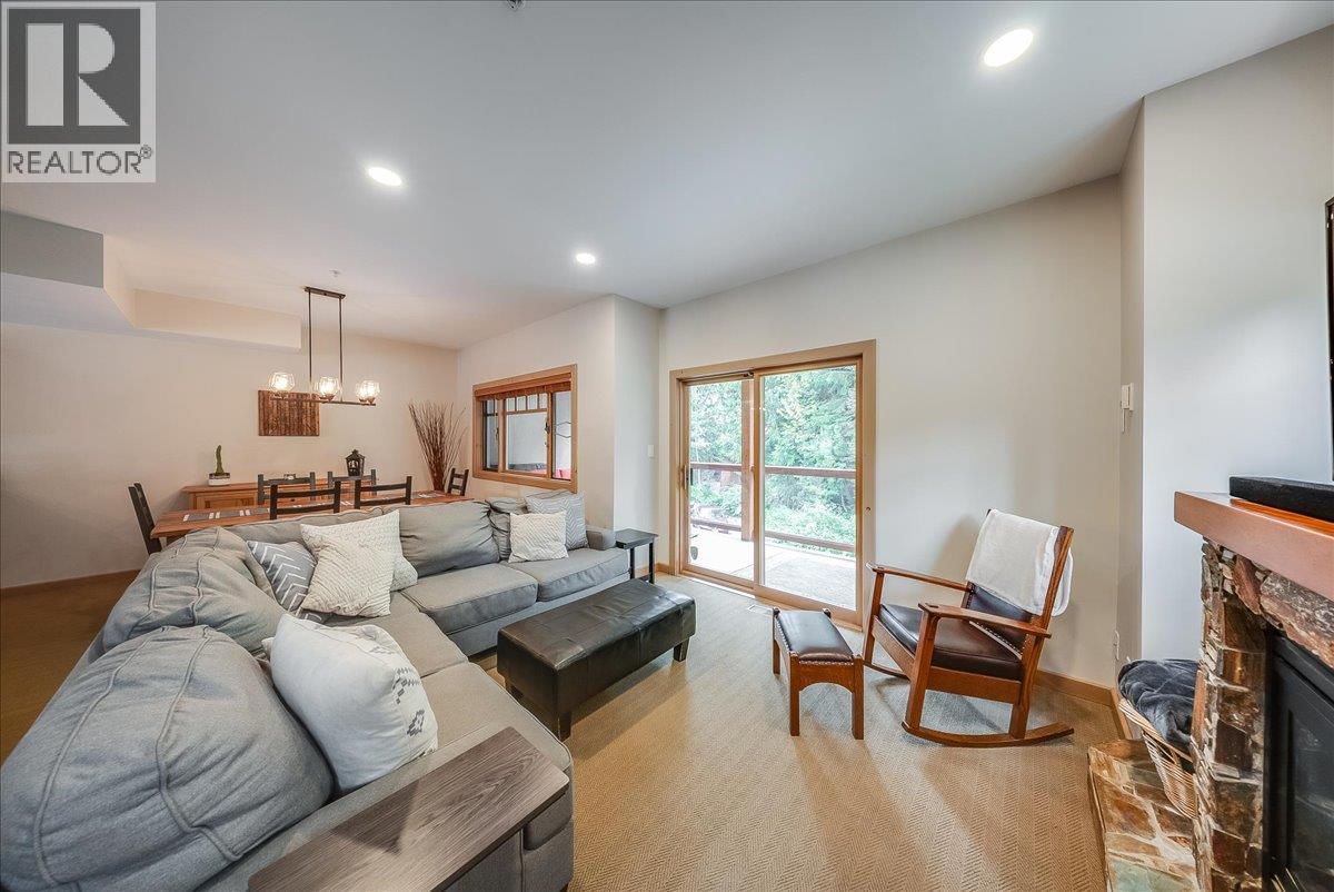 1003 Mountain View Road Unit# E, Rossland, British Columbia  V0G 1Y0 - Photo 14 - 10399205