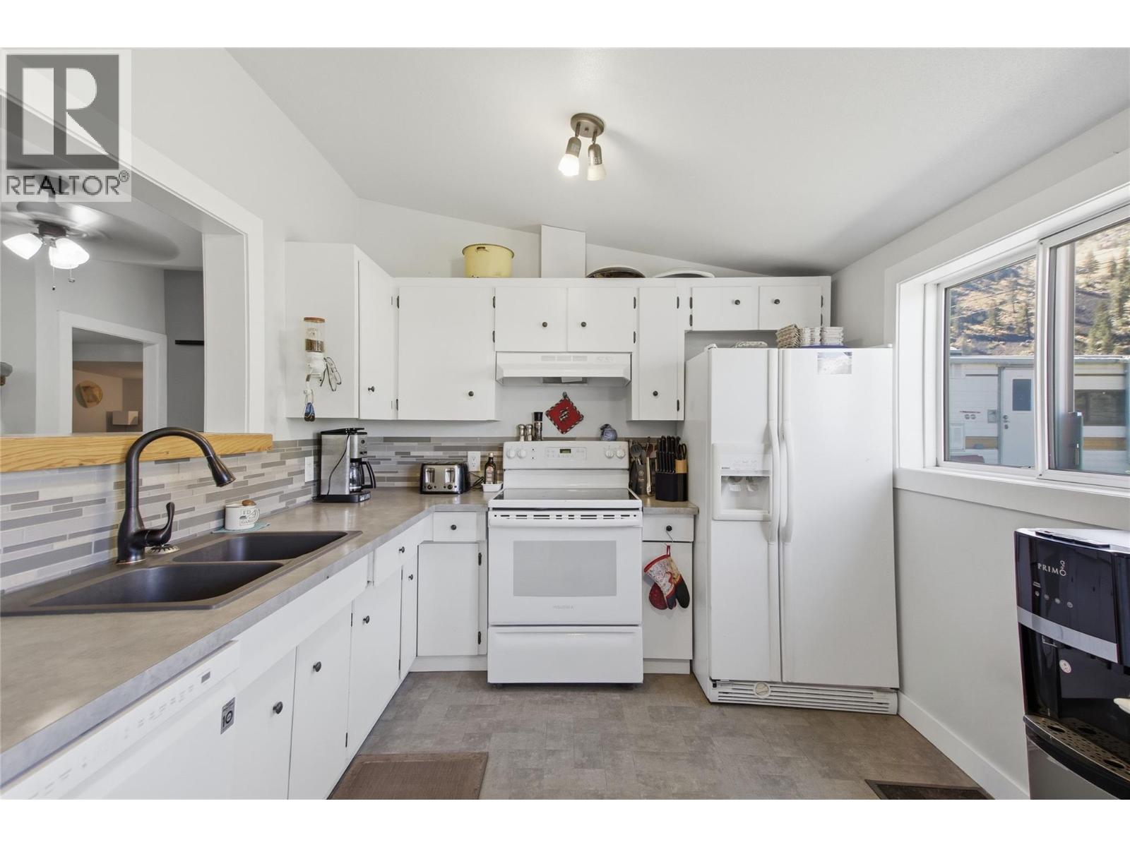 80 Vavasour Road, Kamloops, British Columbia  V0K 2J0 - Photo 6 - 10399043