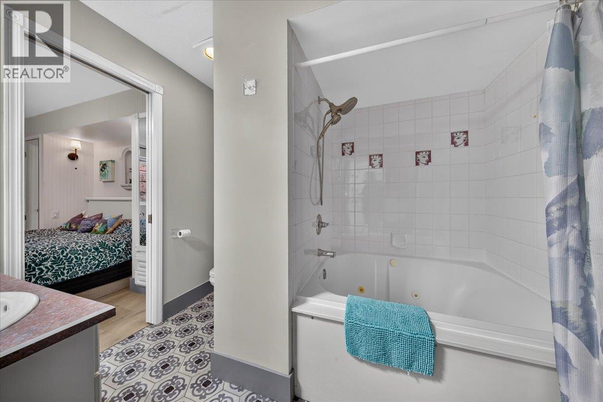 5052 Riverview Road Unit# 4004b, Fairmont Hot Springs, British Columbia  V0B 1L1 - Photo 16 - 10399191