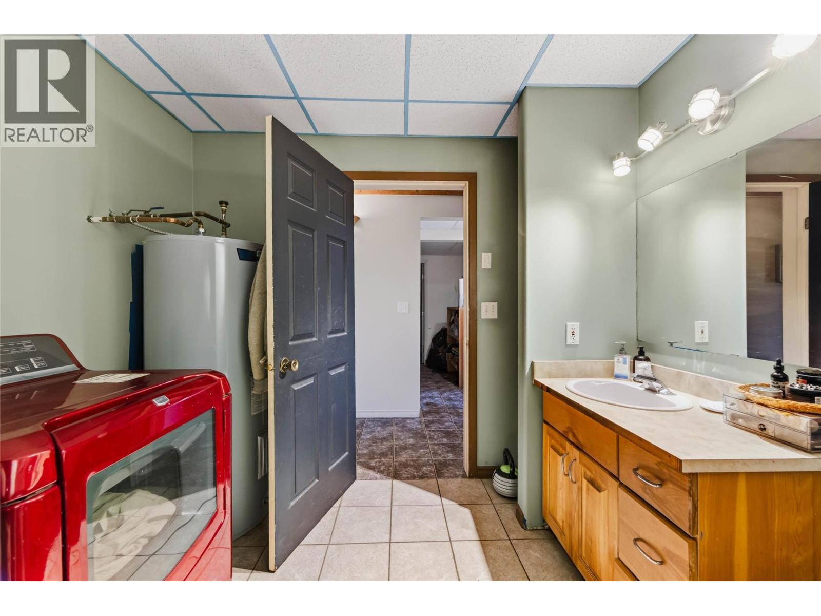 3360 Little Slocan South Road, Passmore, British Columbia  V0G 2J0 - Photo 37 - 10399015