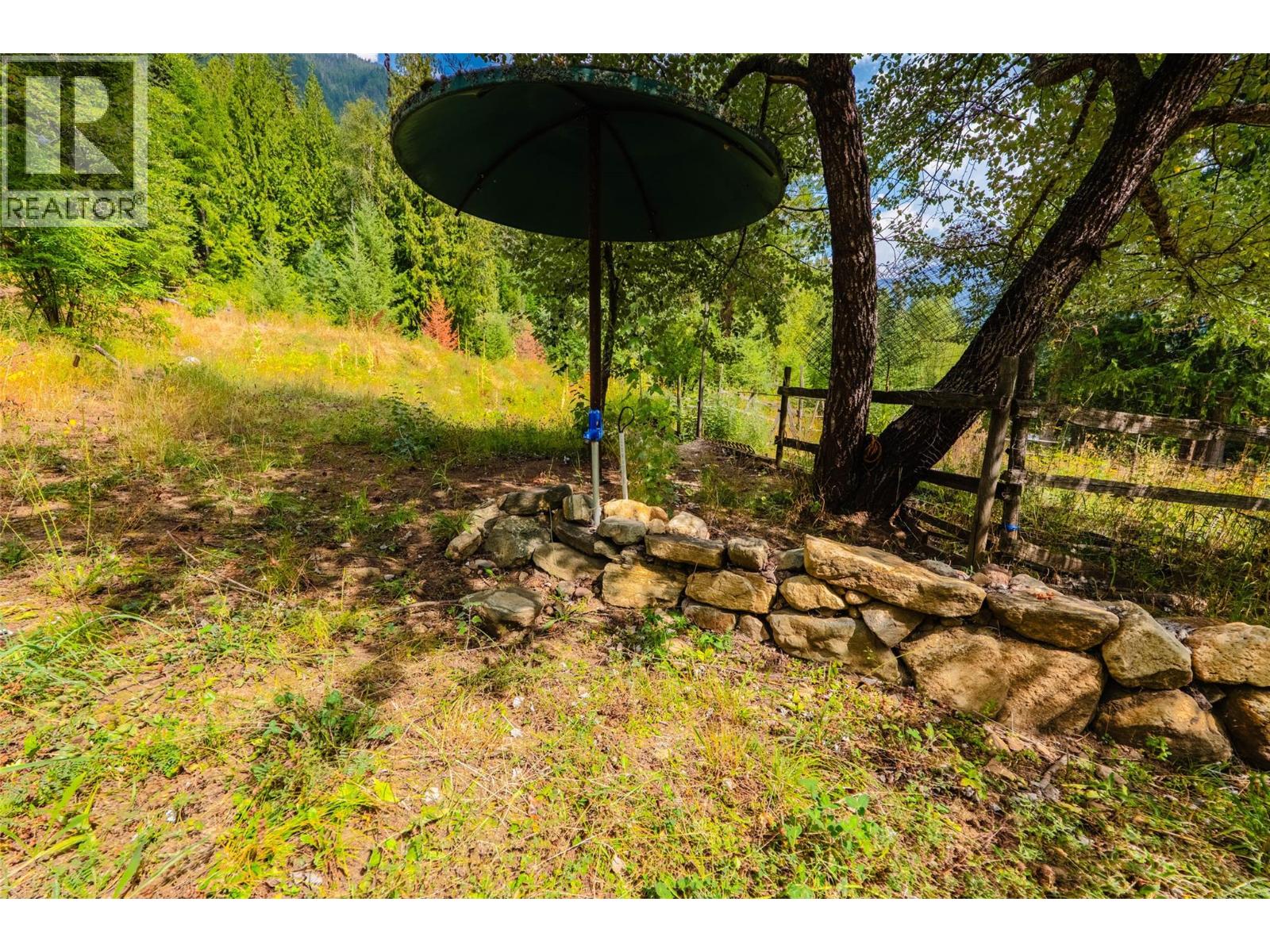 3360 Little Slocan South Road, Passmore, British Columbia  V0G 2J0 - Photo 53 - 10399015