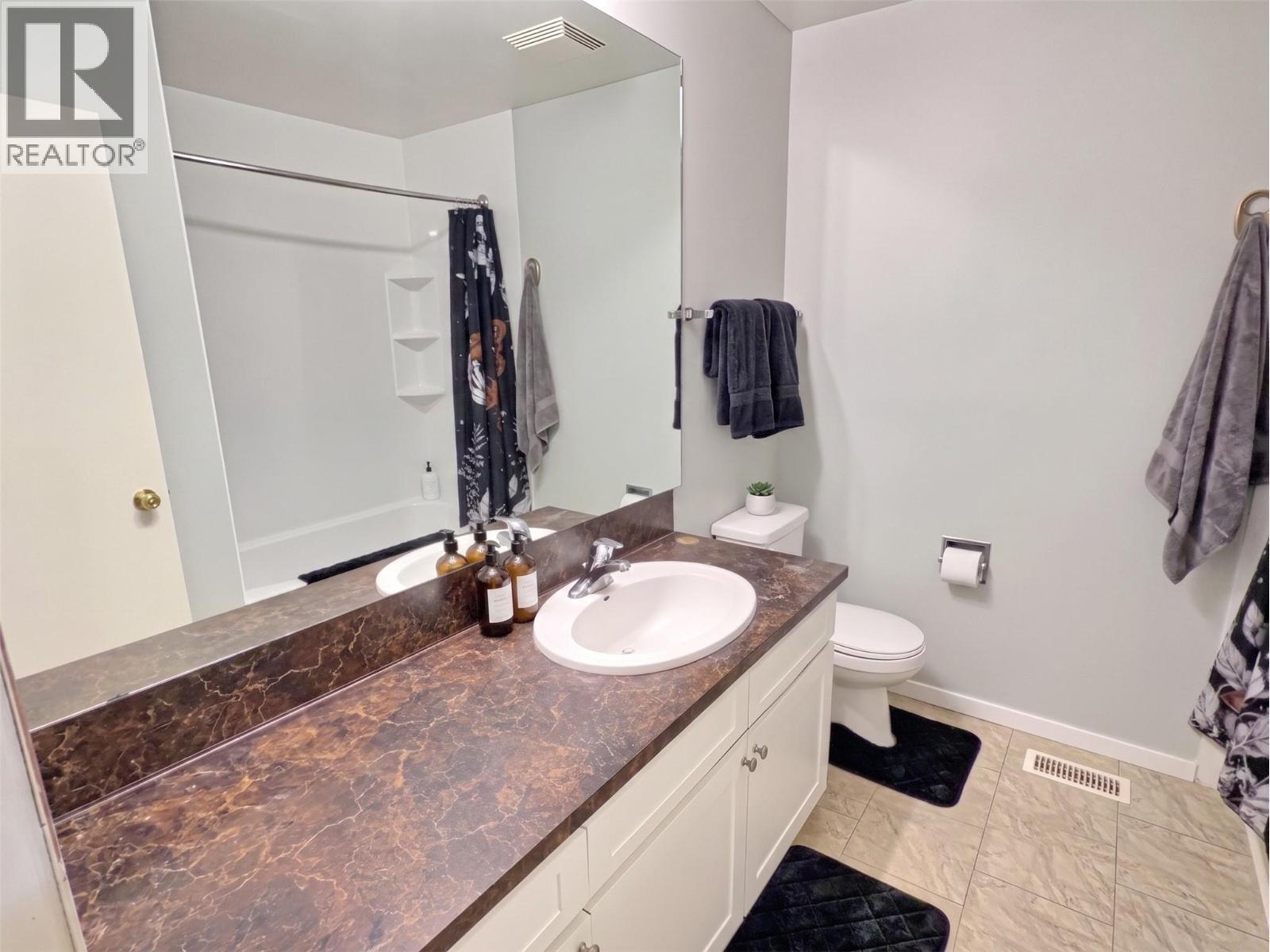 1435 Summit Drive Unit# 52, Kamloops, British Columbia  V2E 1S4 - Photo 9 - 10399218